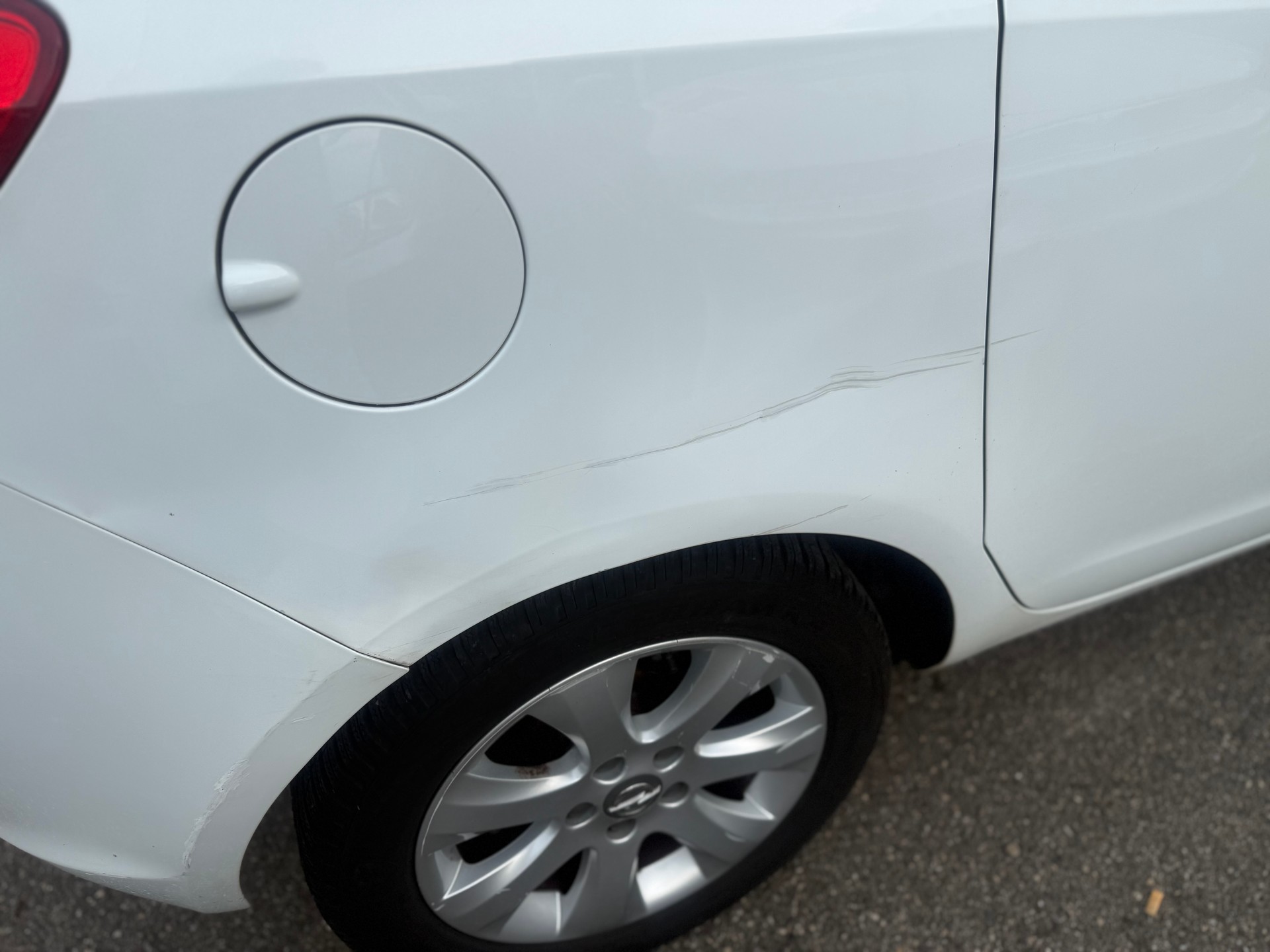 OPEL Meriva 1.4 Turbo Cosmo Automatic-image-6