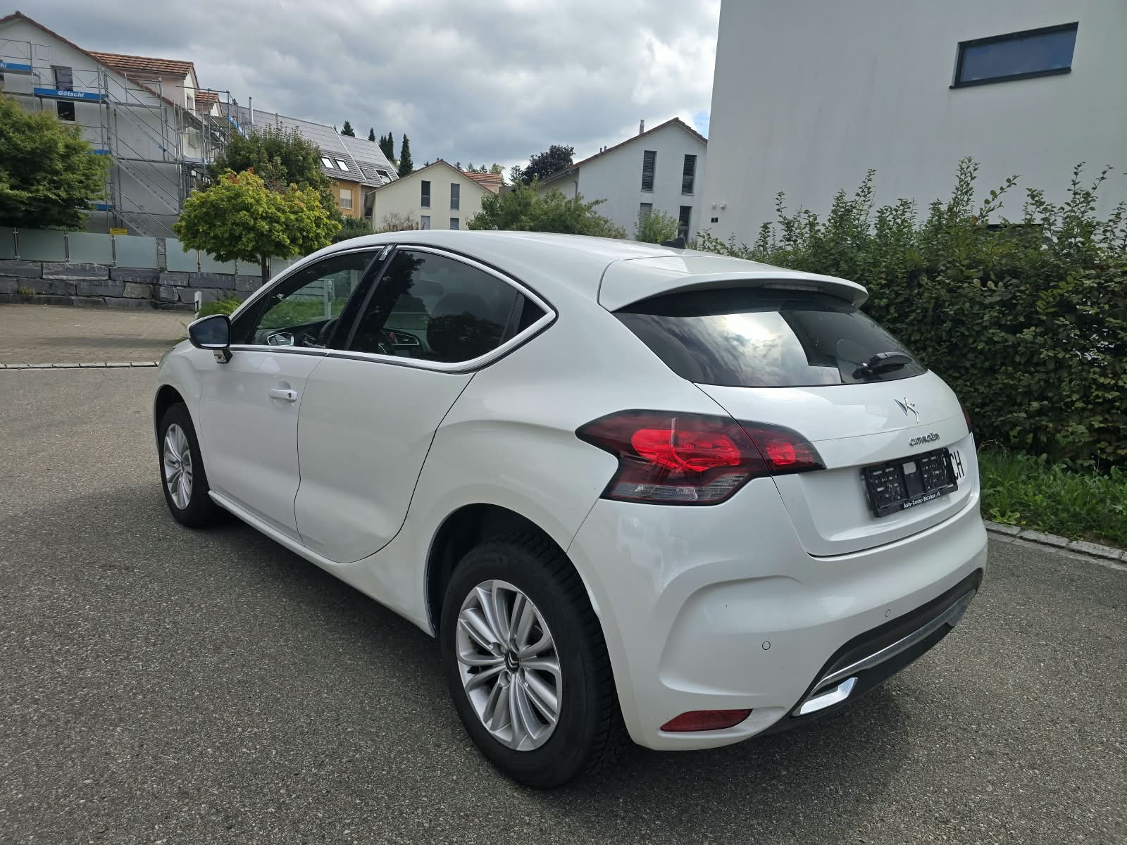 DS AUTOMOBILES DS4 1.6 THP SO Chic Automatic-image-1