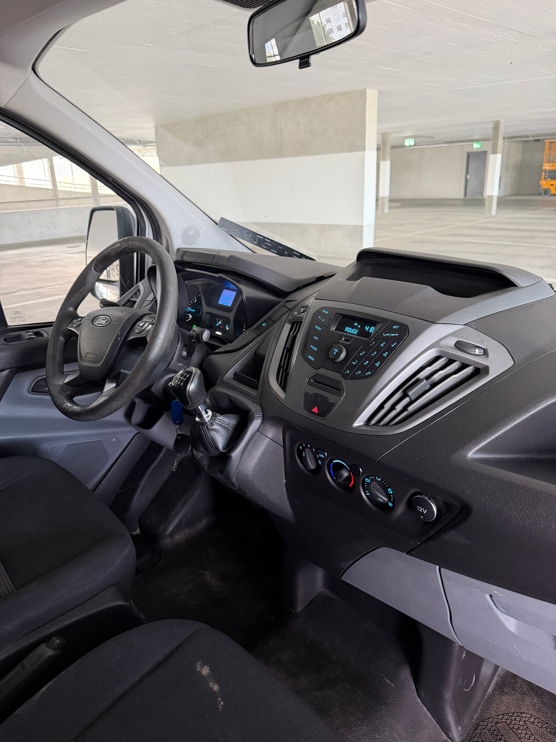 FORD Transit Custom Van 270 L1H1 Expertise 17/09/2026 - 93.000 Kilometres-image-13