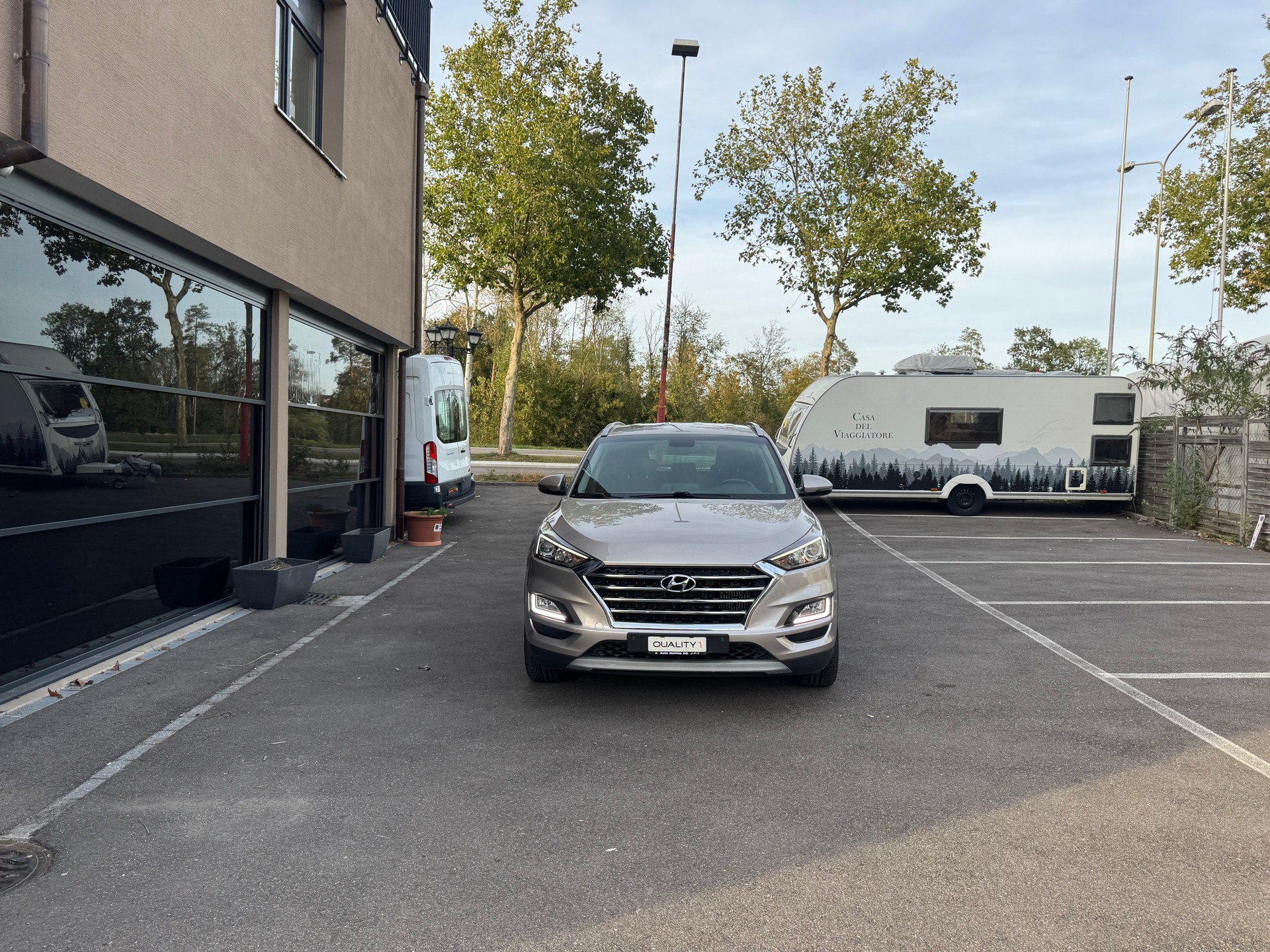 HYUNDAI Tucson 1.6 CRDI Amplia DCT-image-2