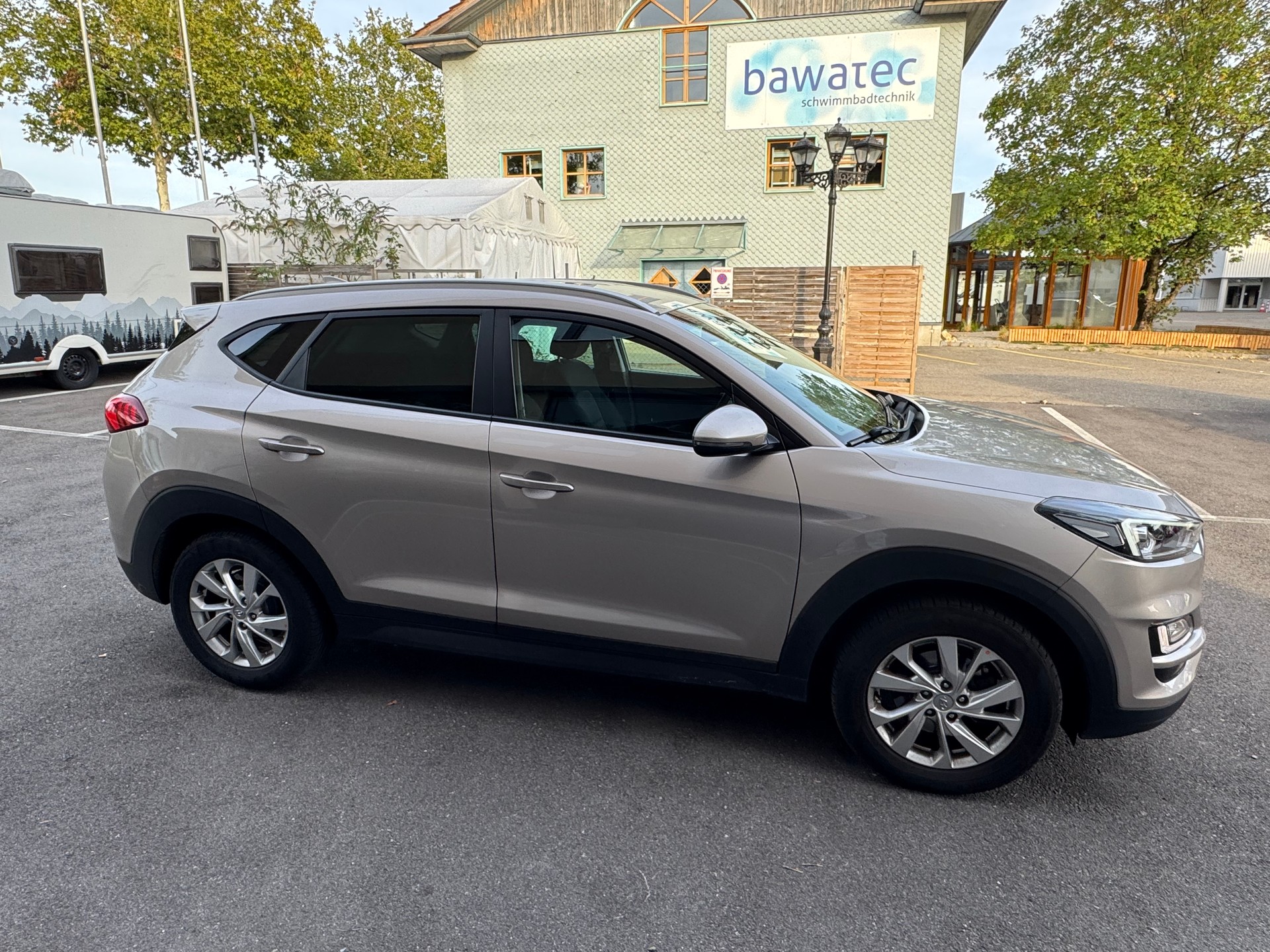 HYUNDAI Tucson 1.6 CRDI Amplia DCT-image-3