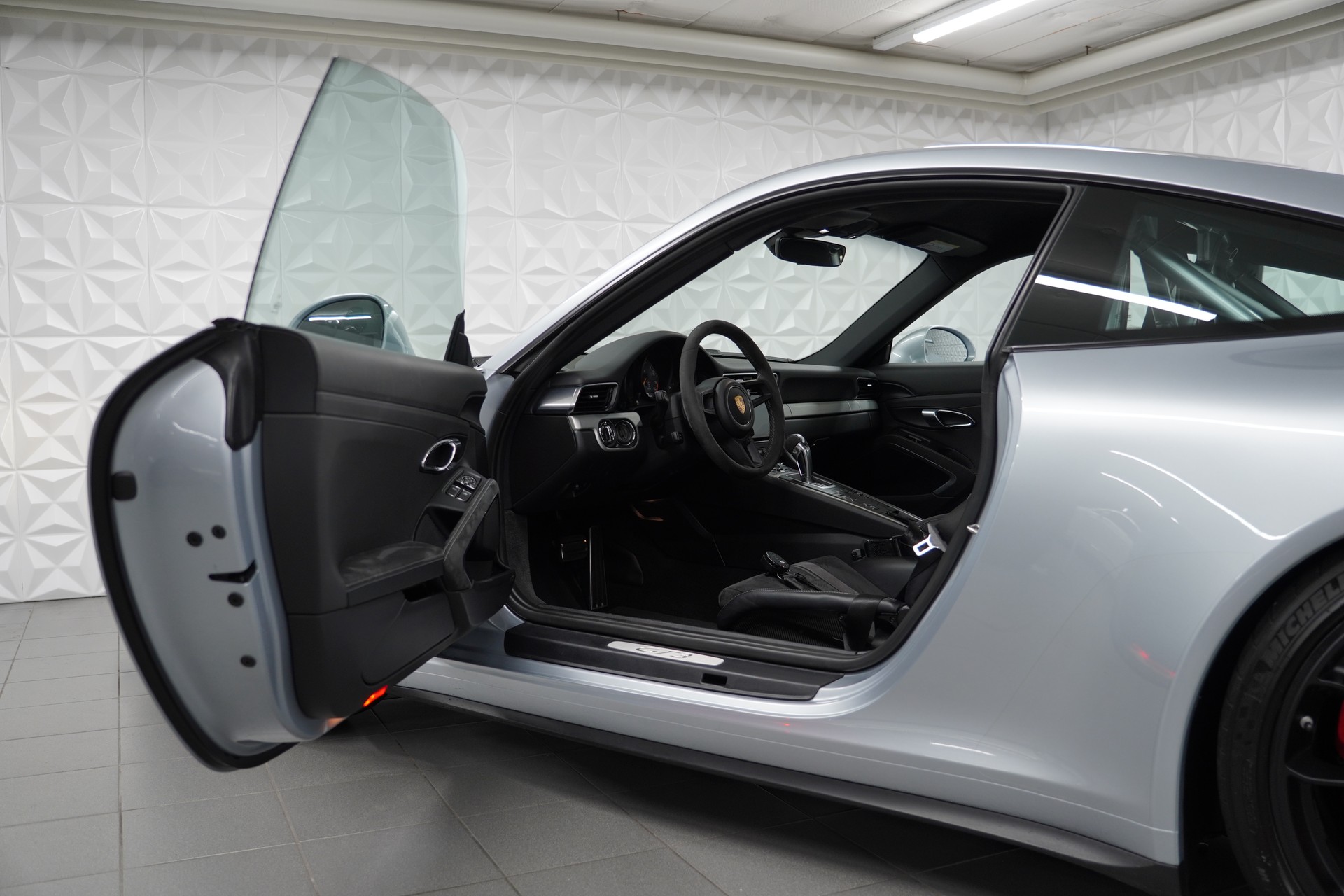 PORSCHE 911 GT3 PDK-image-12