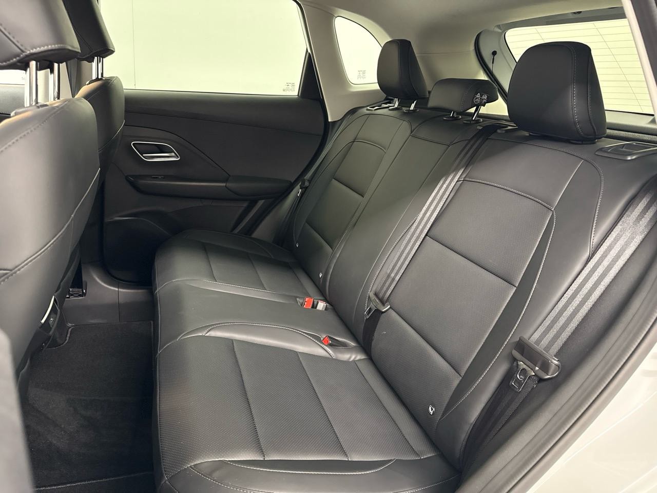 MG ZS 1.5 HEV Luxury-image-10