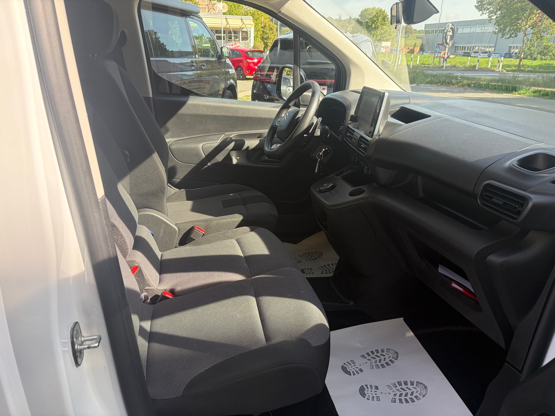CITROEN Berlingo Van 1.5 Blue HDi 130 s/s Club EAT8 1000kg-image-9