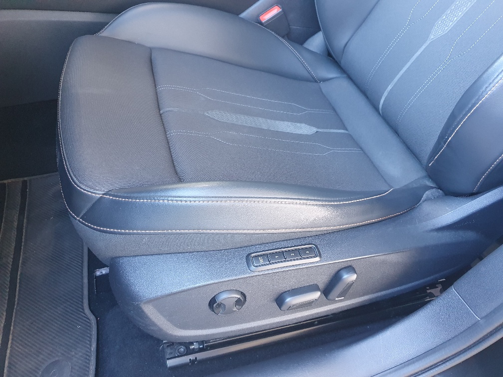 CUPRA LEON ST 1.4 e-HYBRID pHEV DSG-image-7