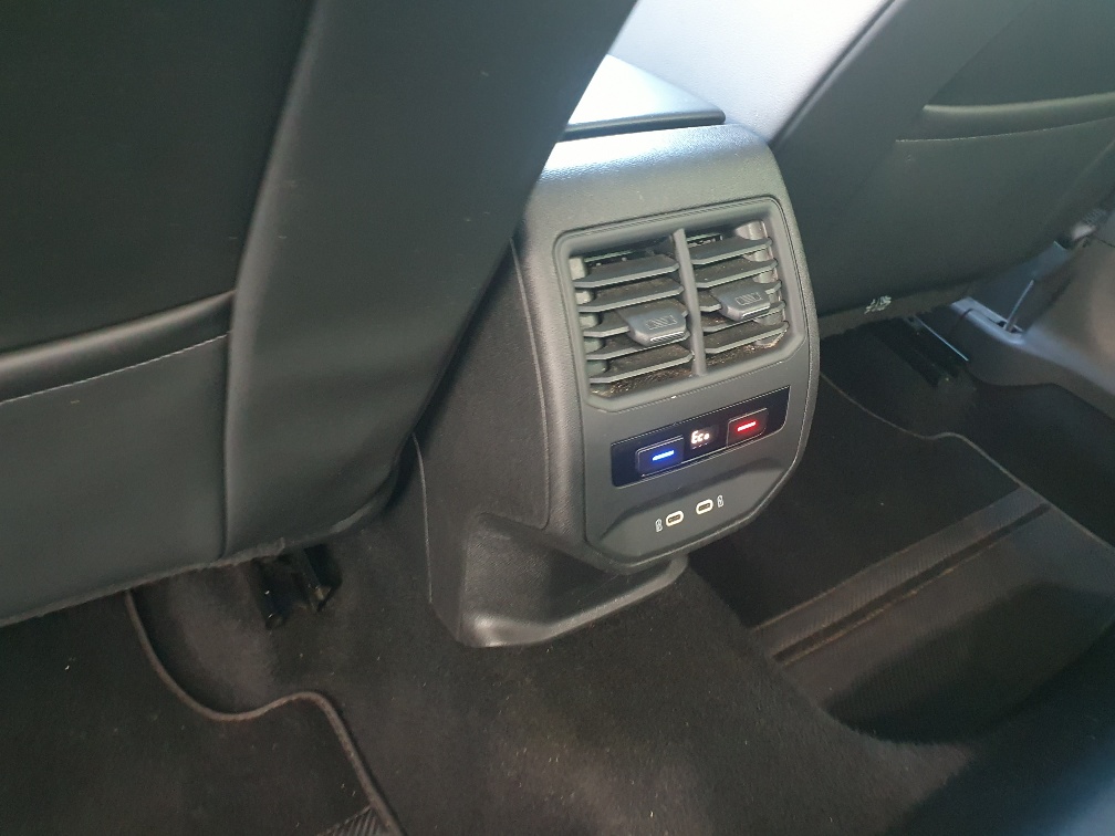 CUPRA LEON ST 1.4 e-HYBRID pHEV DSG-image-15