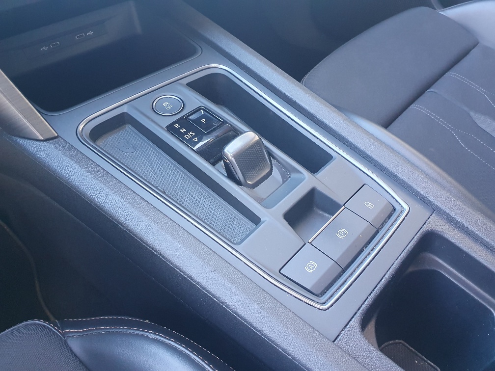 CUPRA LEON ST 1.4 e-HYBRID pHEV DSG-image-12