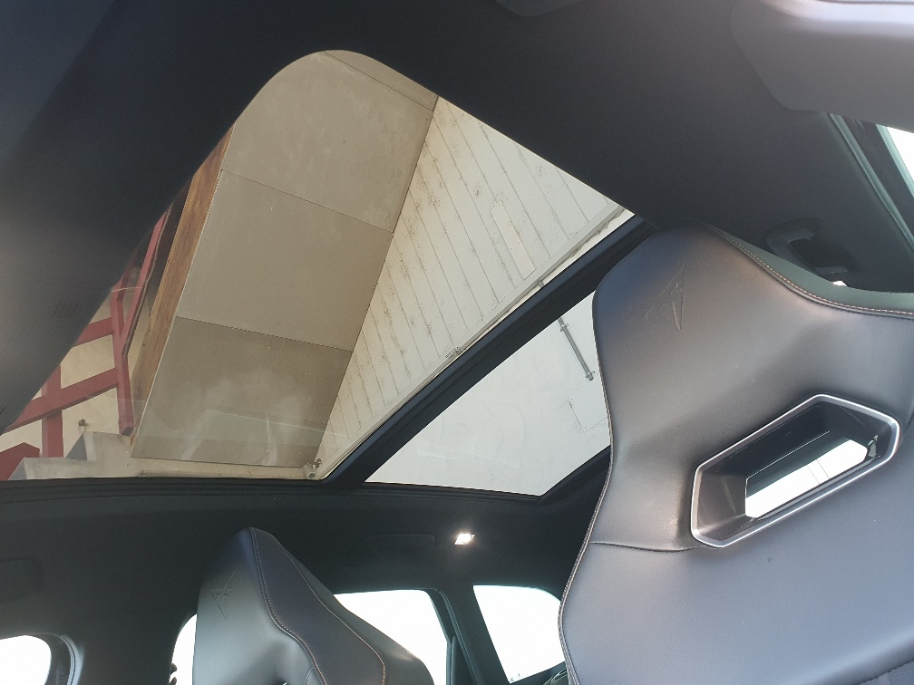 CUPRA LEON ST 1.4 e-HYBRID pHEV DSG-image-21