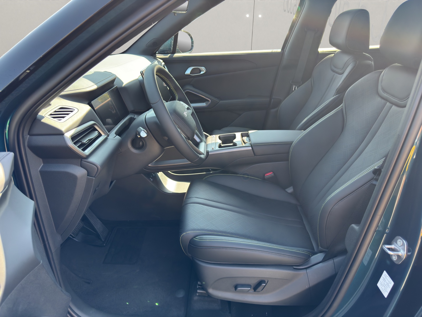 BYD Atto 2 DM-i Boost-image-10