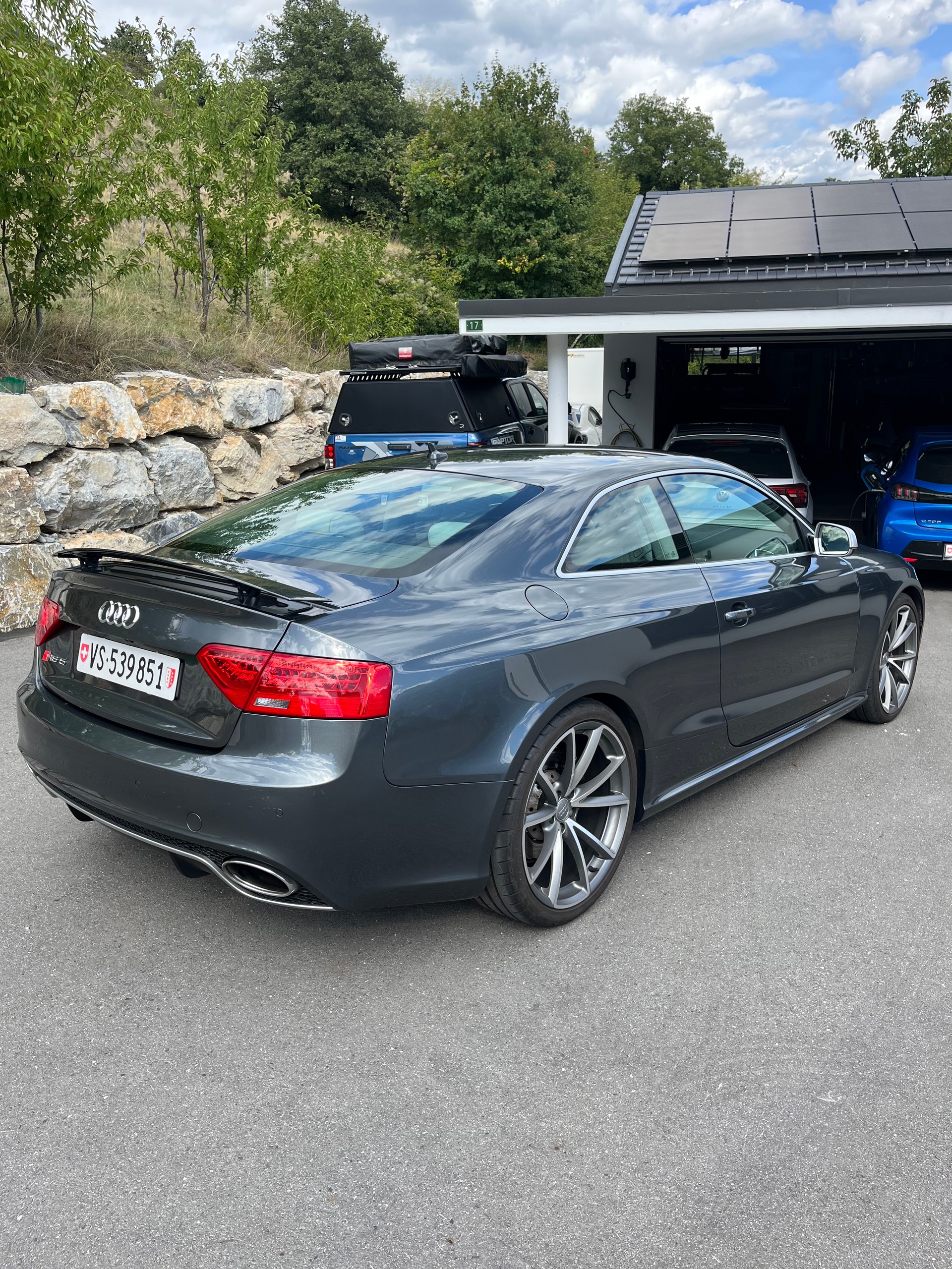 AUDI RS5-image-2