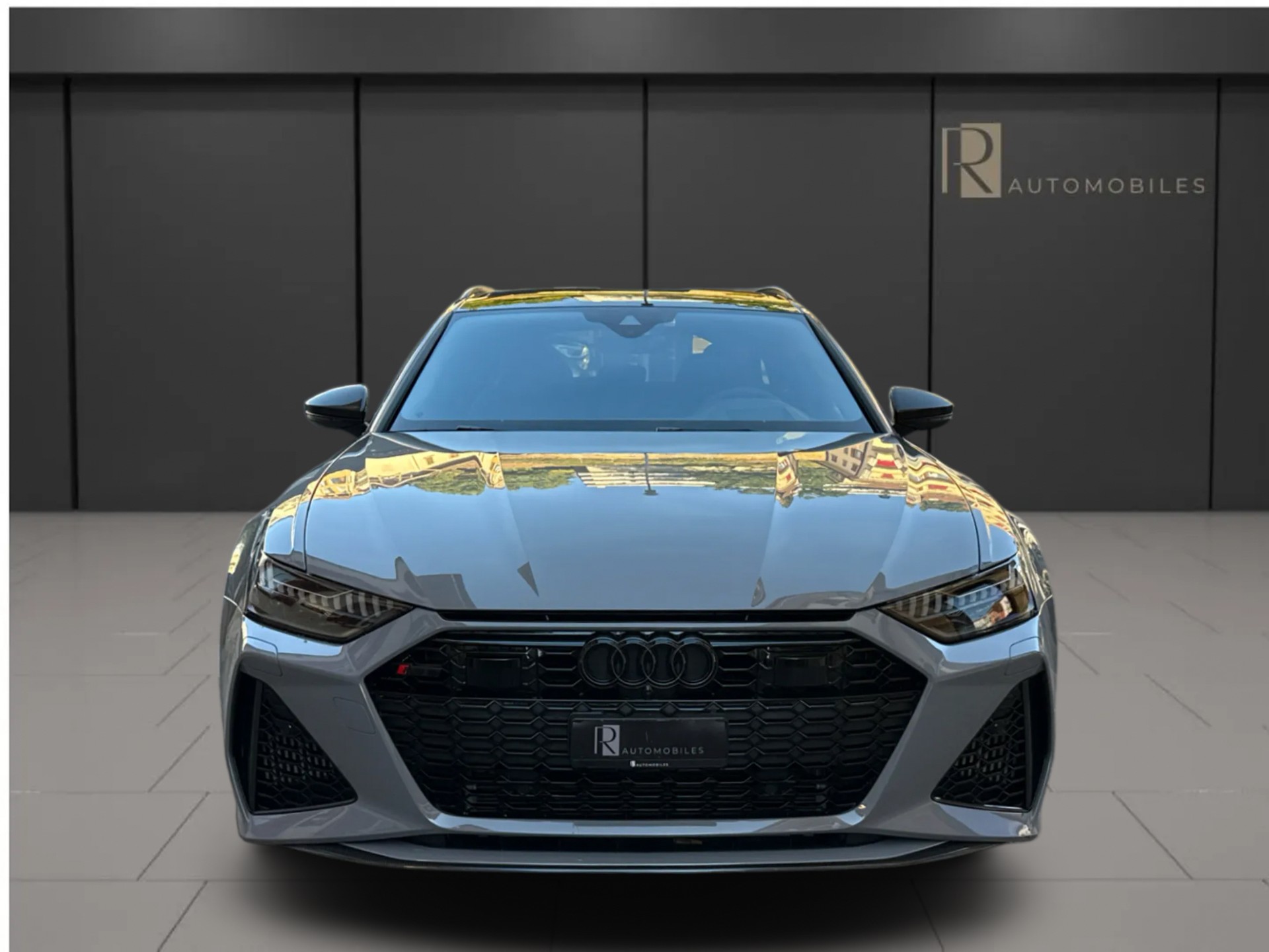 AUDI RS6 Avant 4.0 TFSI V8 Performance quattro-image-1