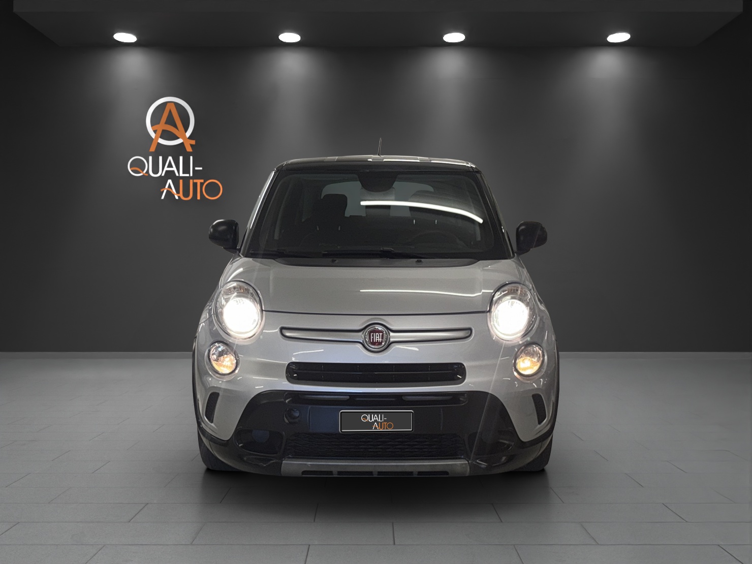 FIAT 500L 1.6 JTD Trekking Line-image-1