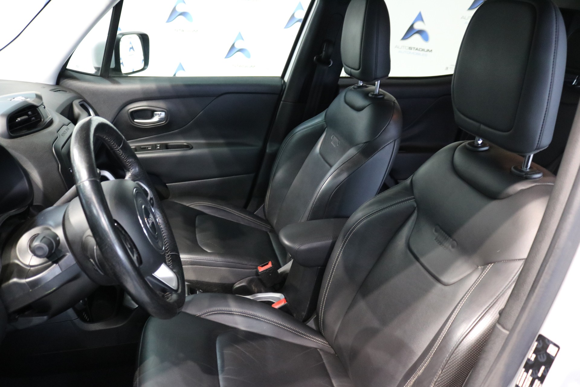 JEEP Renegade 2.0 CRD Limited AWD + Low Range 9ATX-image-5