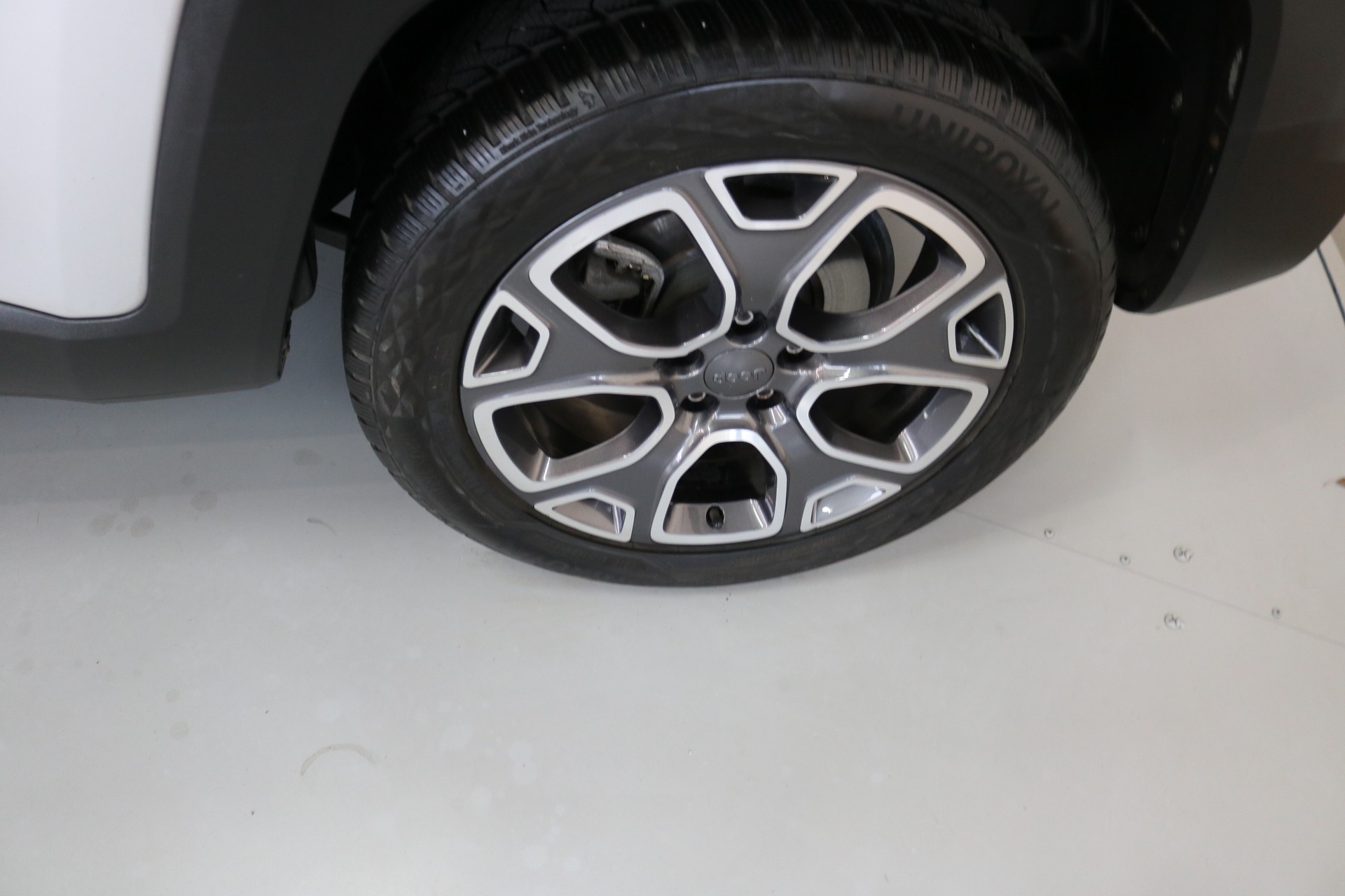 JEEP Renegade 2.0 CRD Limited AWD + Low Range 9ATX-image-30