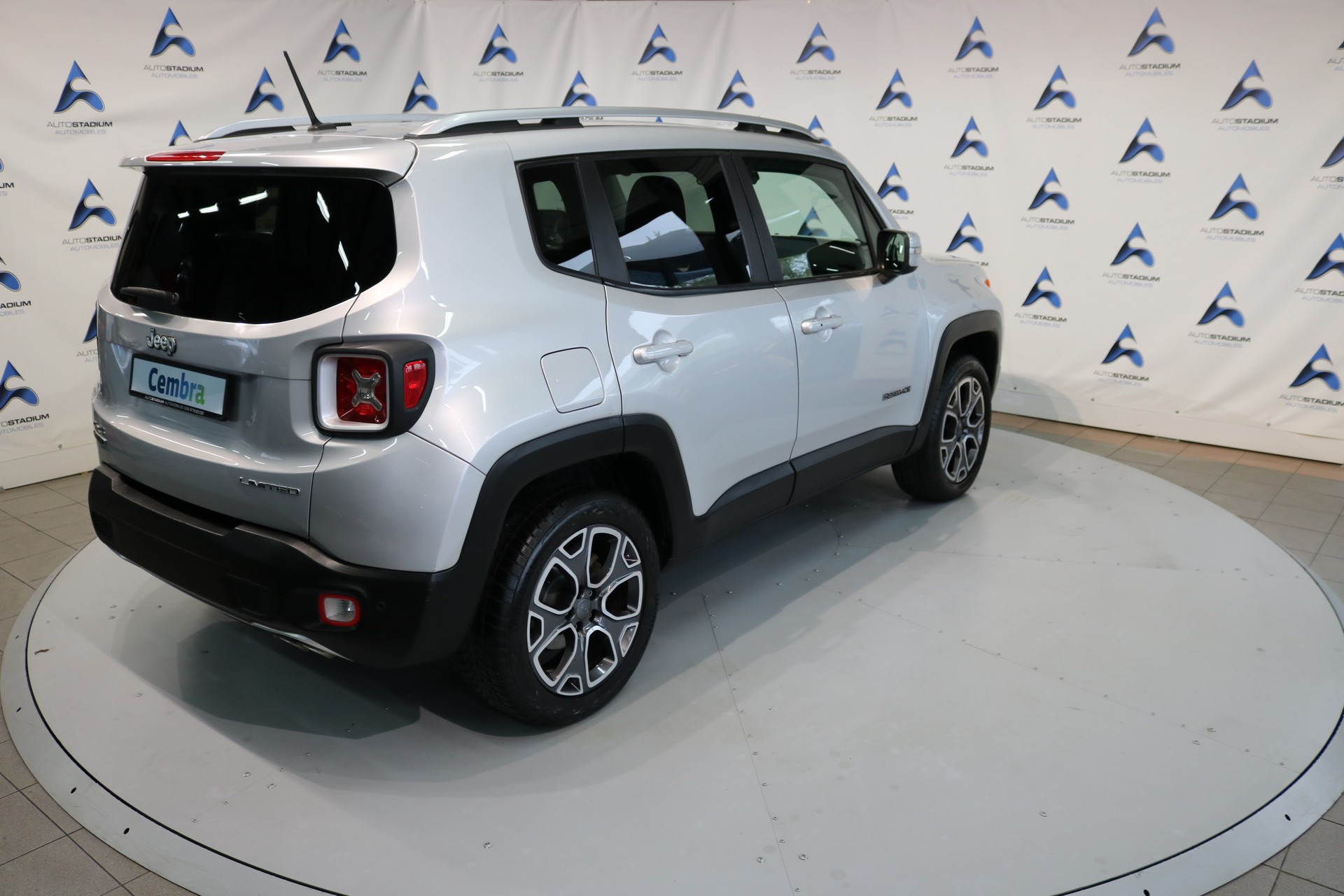 JEEP Renegade 2.0 CRD Limited AWD + Low Range 9ATX-image-22