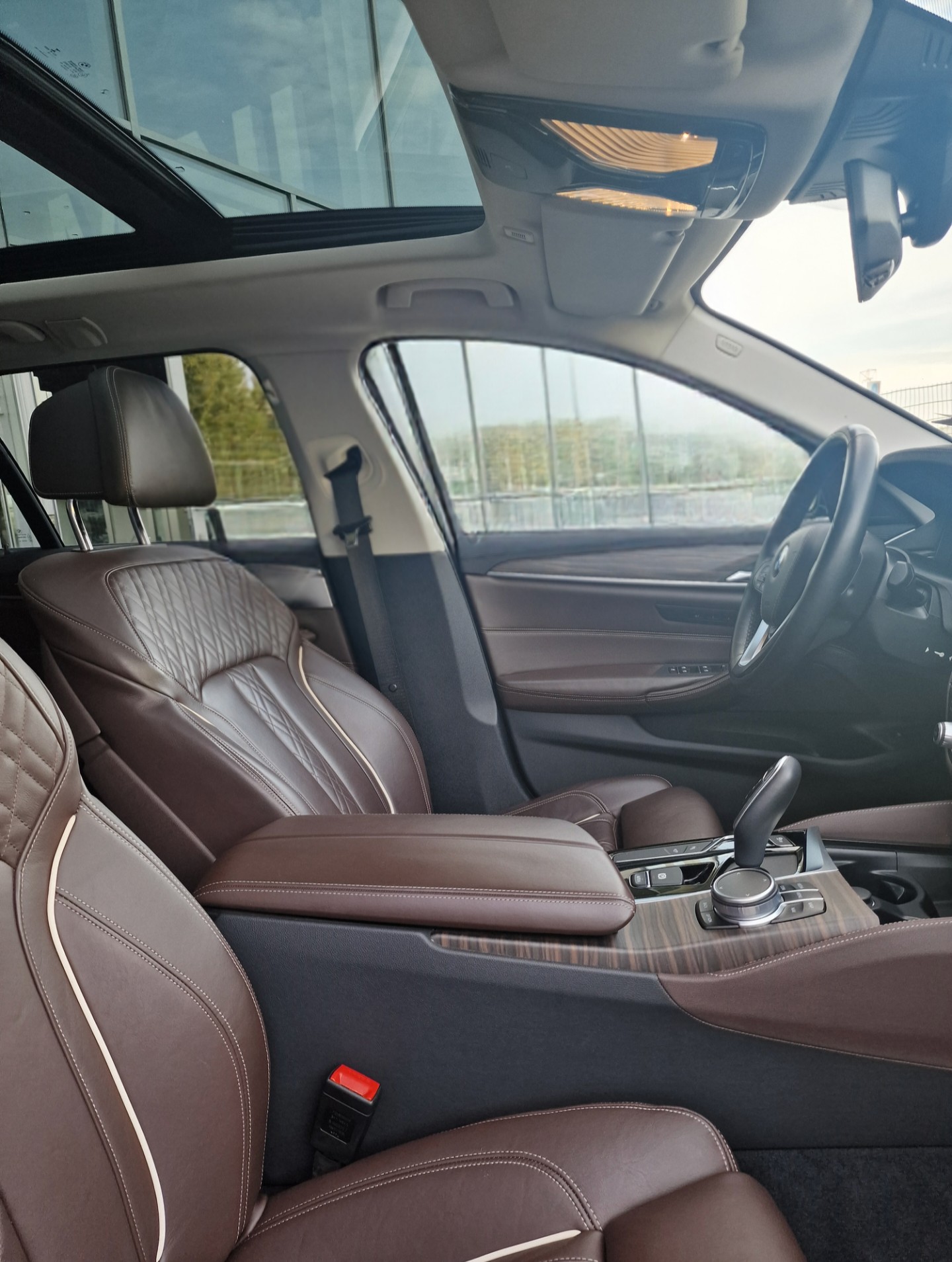 BMW 530d xDrive-image-5