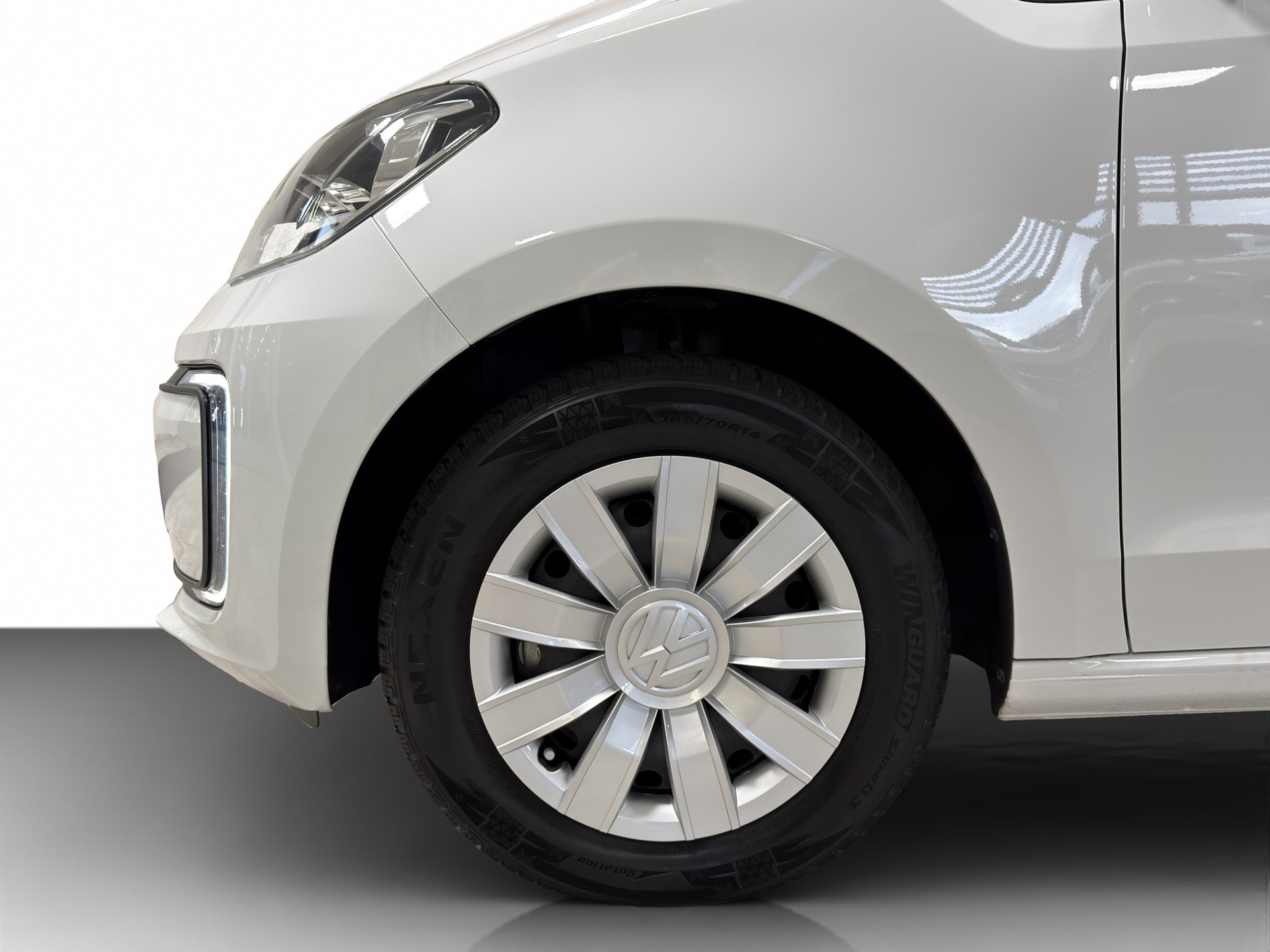 VW e-Up-image-1