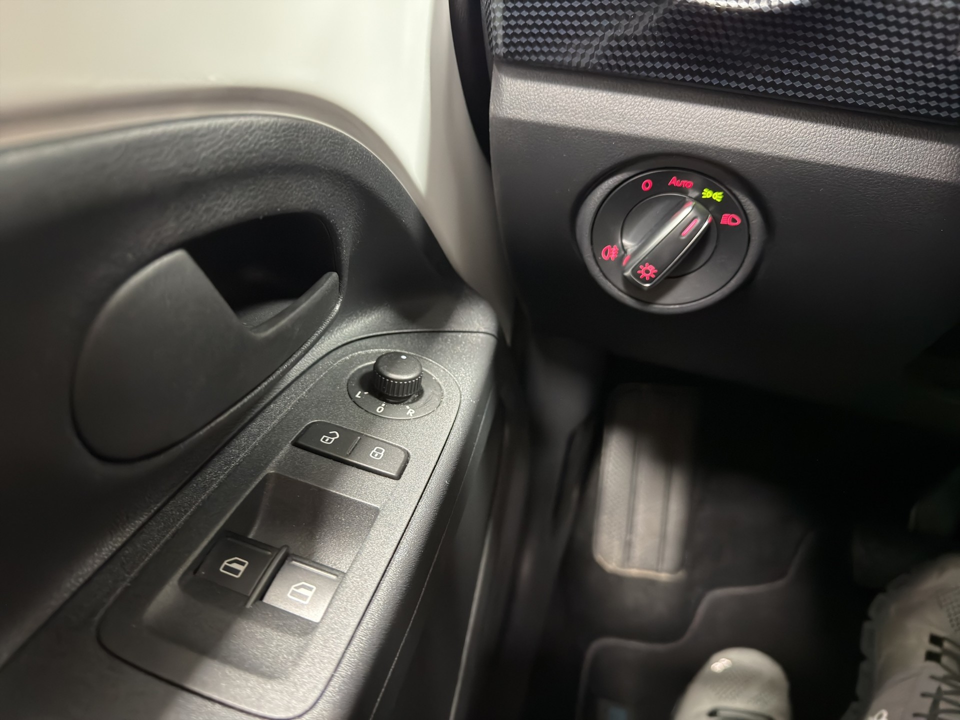 VW e-Up-image-28