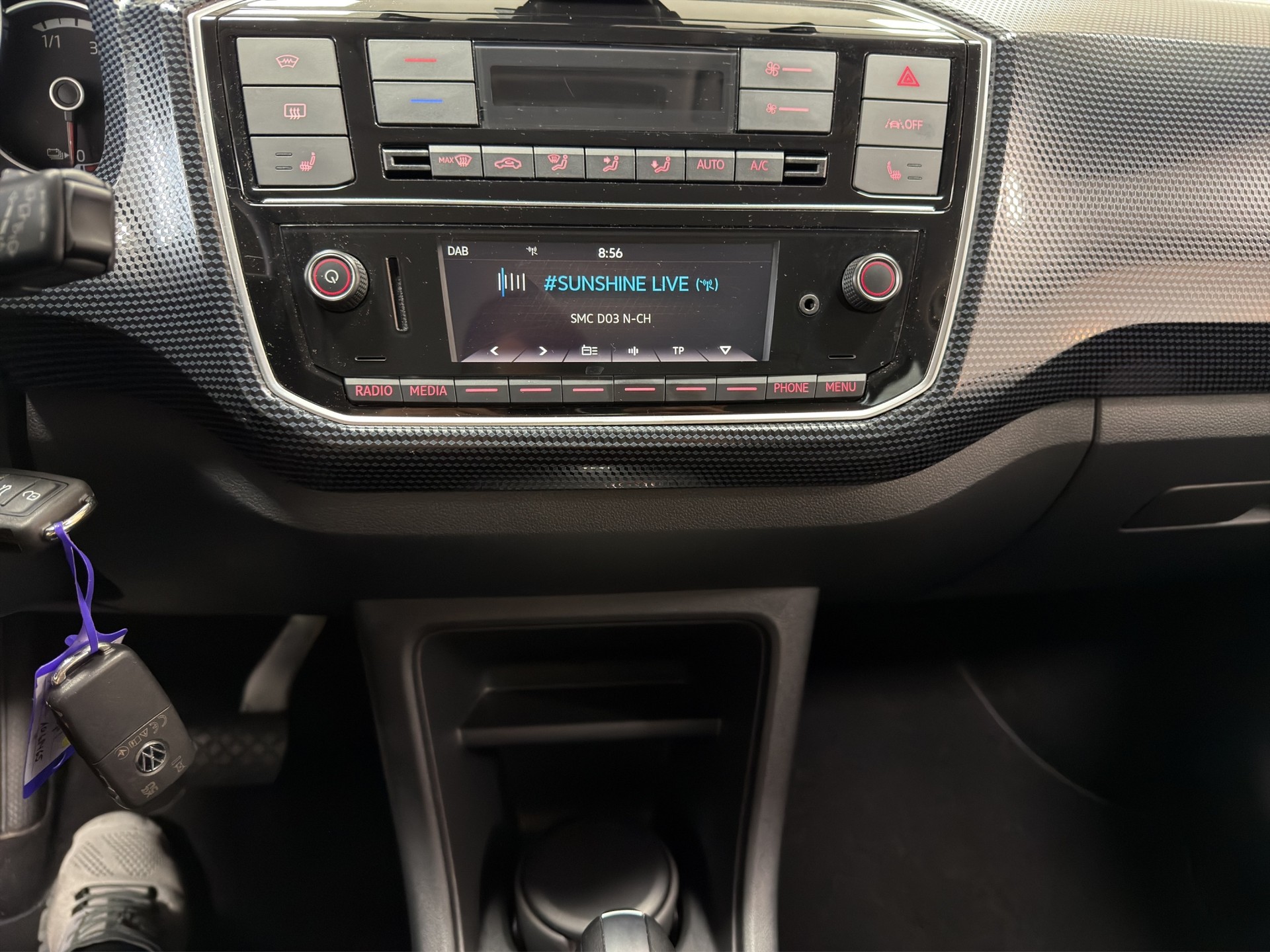 VW e-Up-image-25