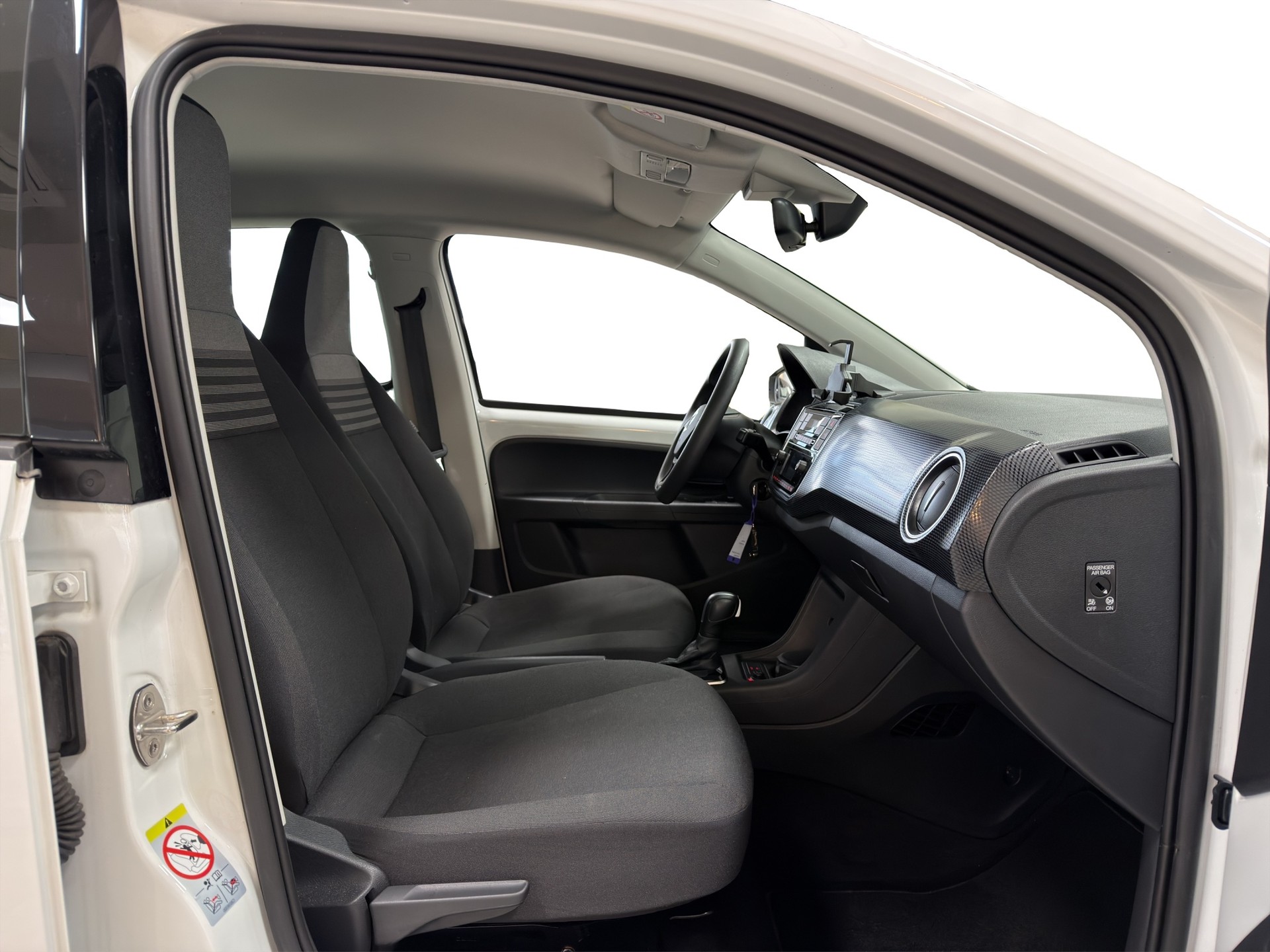 VW e-Up-image-7