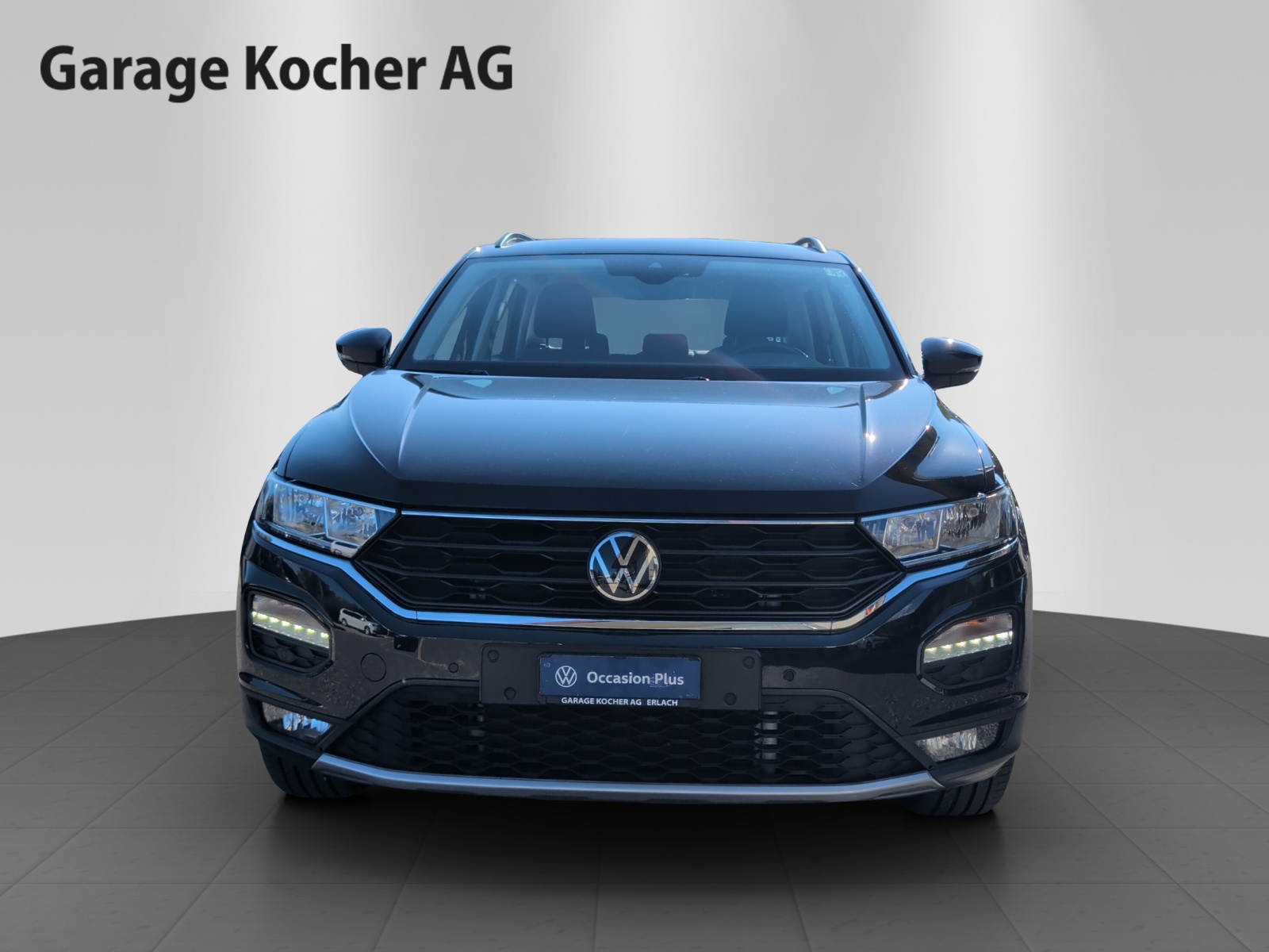 VW T-Roc 2.0 TSI Advance DSG 4Motion-image-1