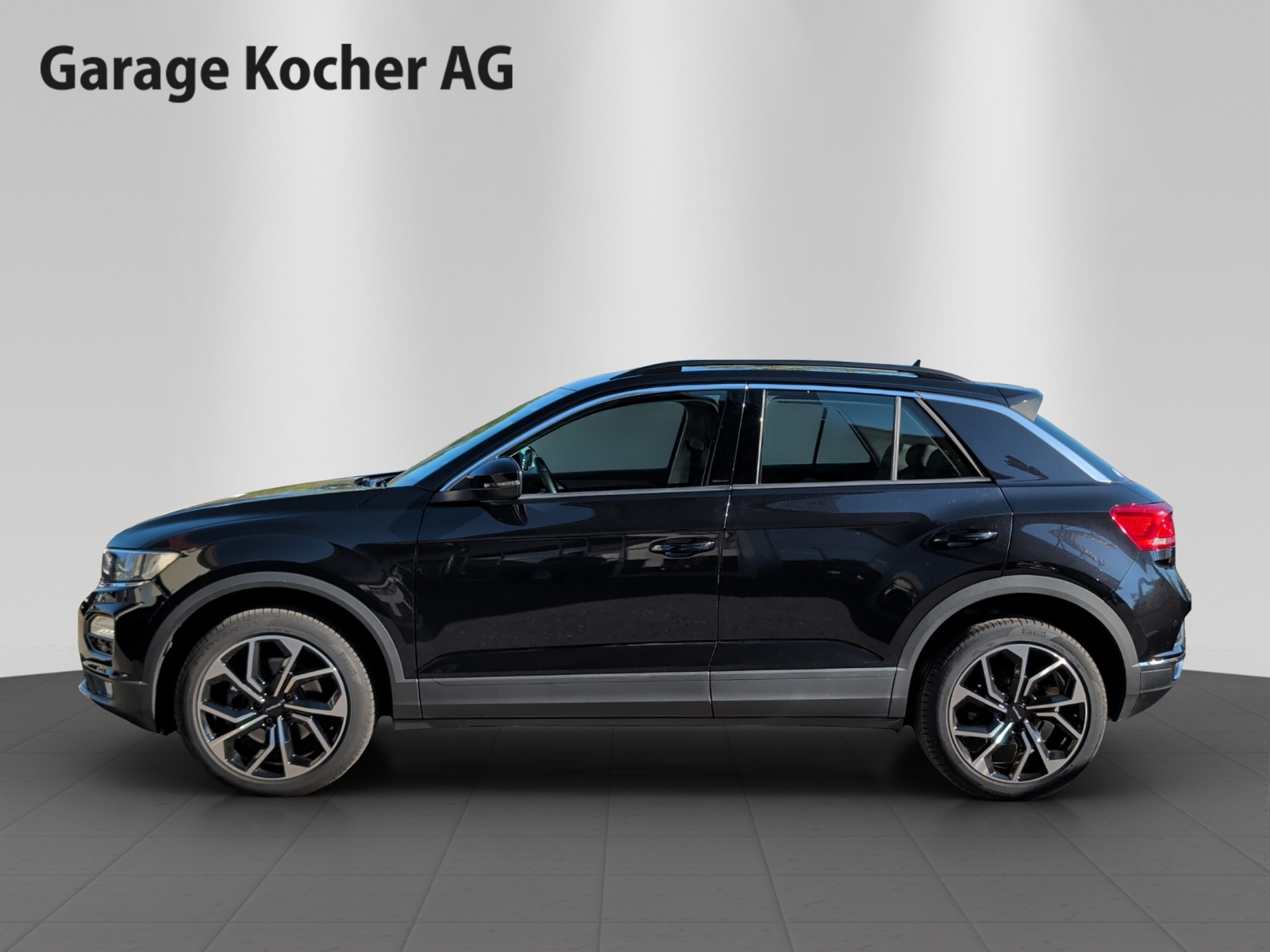 VW T-Roc 2.0 TSI Advance DSG 4Motion-image-2