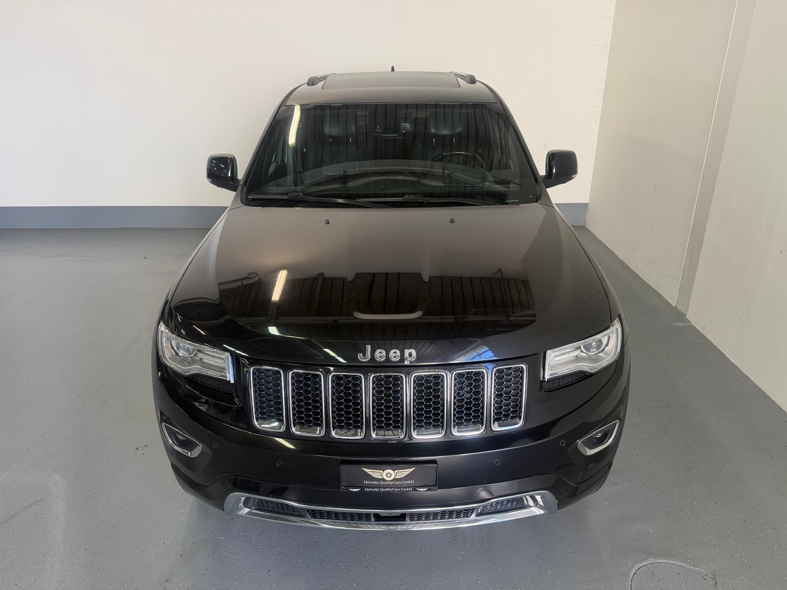 JEEP Grand Cherokee 3.0 CRD Overland Automatic-image-3