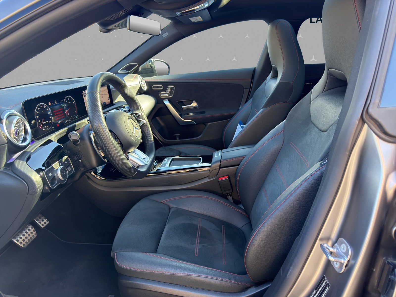MERCEDES-BENZ CLA 35 AMG 4Matic 8G-DCT-image-7