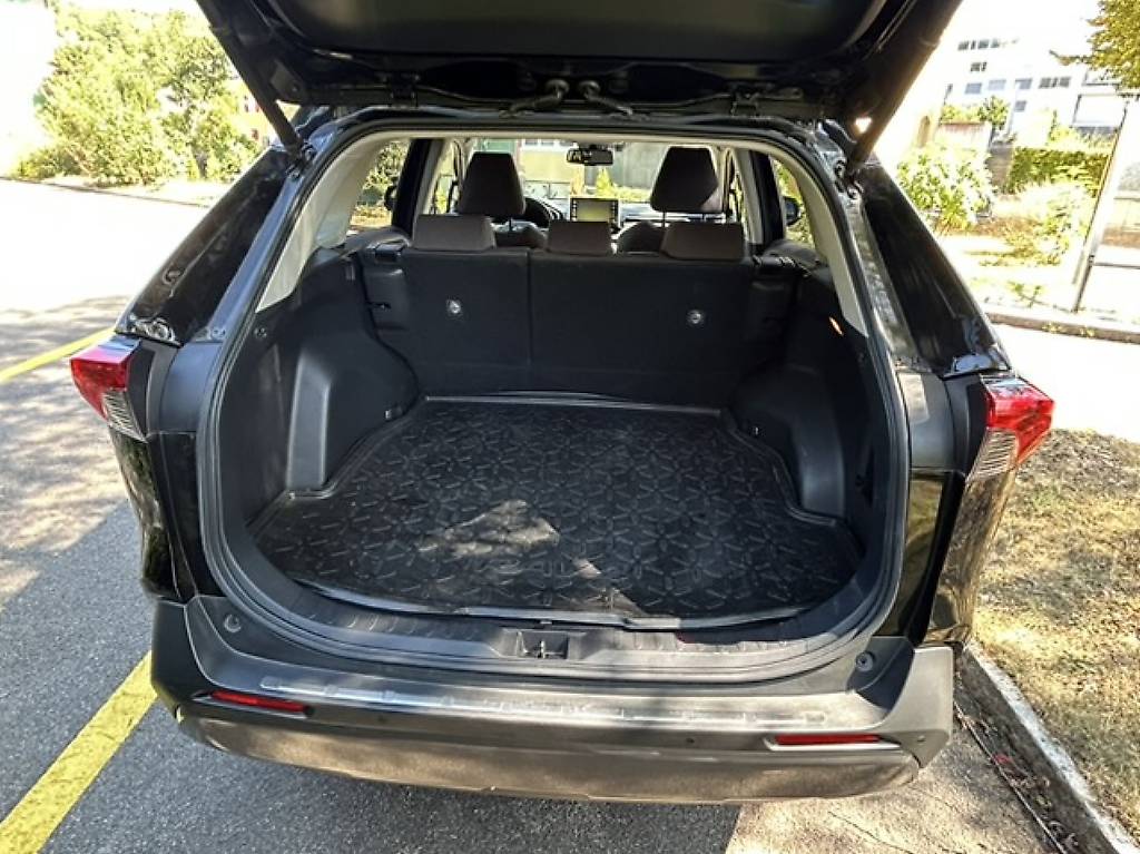 TOYOTA RAV-4 2.5 HSD Trend e-CVT 4WD-image-3