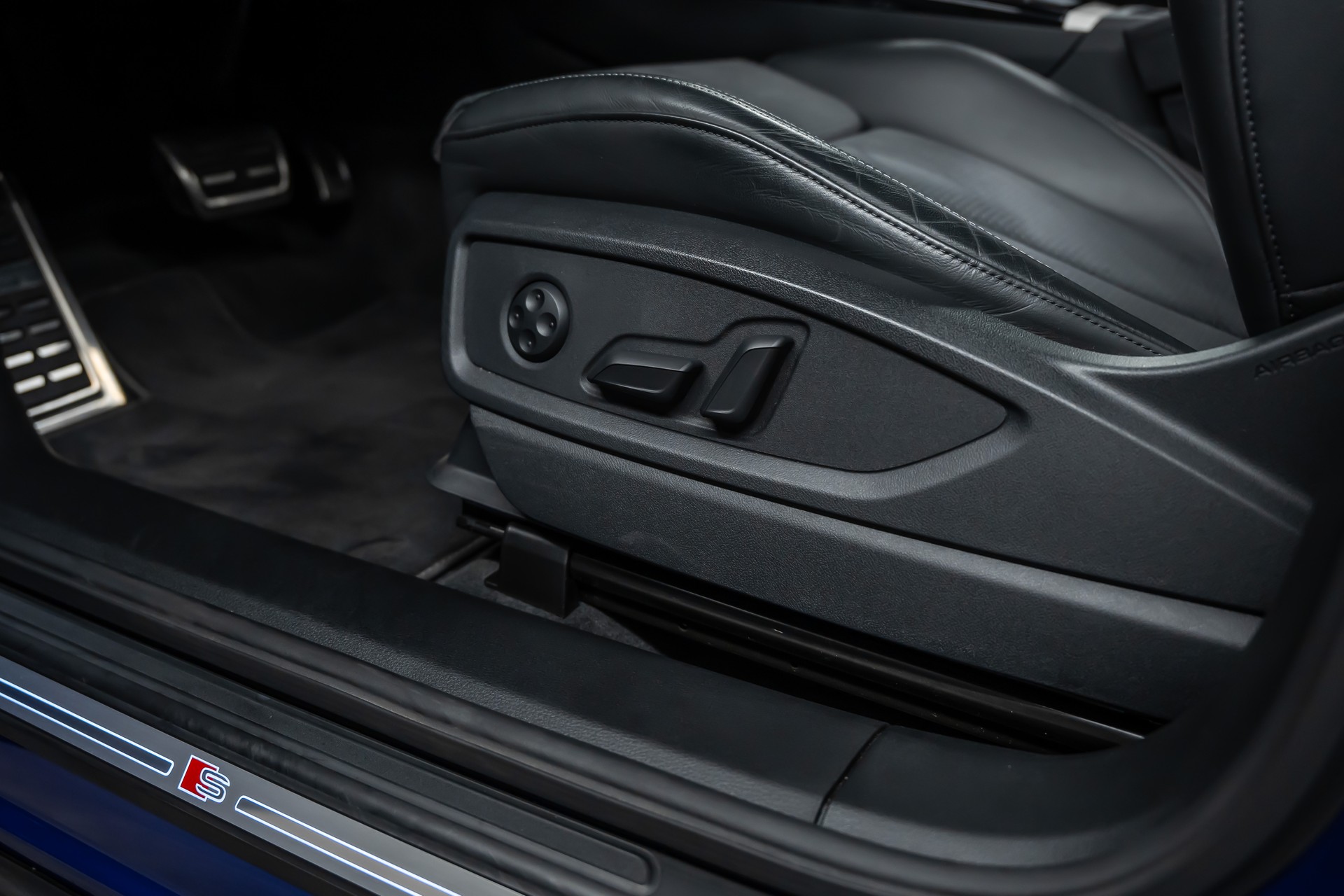 AUDI SQ5 TDI quattro tiptronic *Facelift*Matrix-LED*Fahrassist*R-Kamera*-image-23