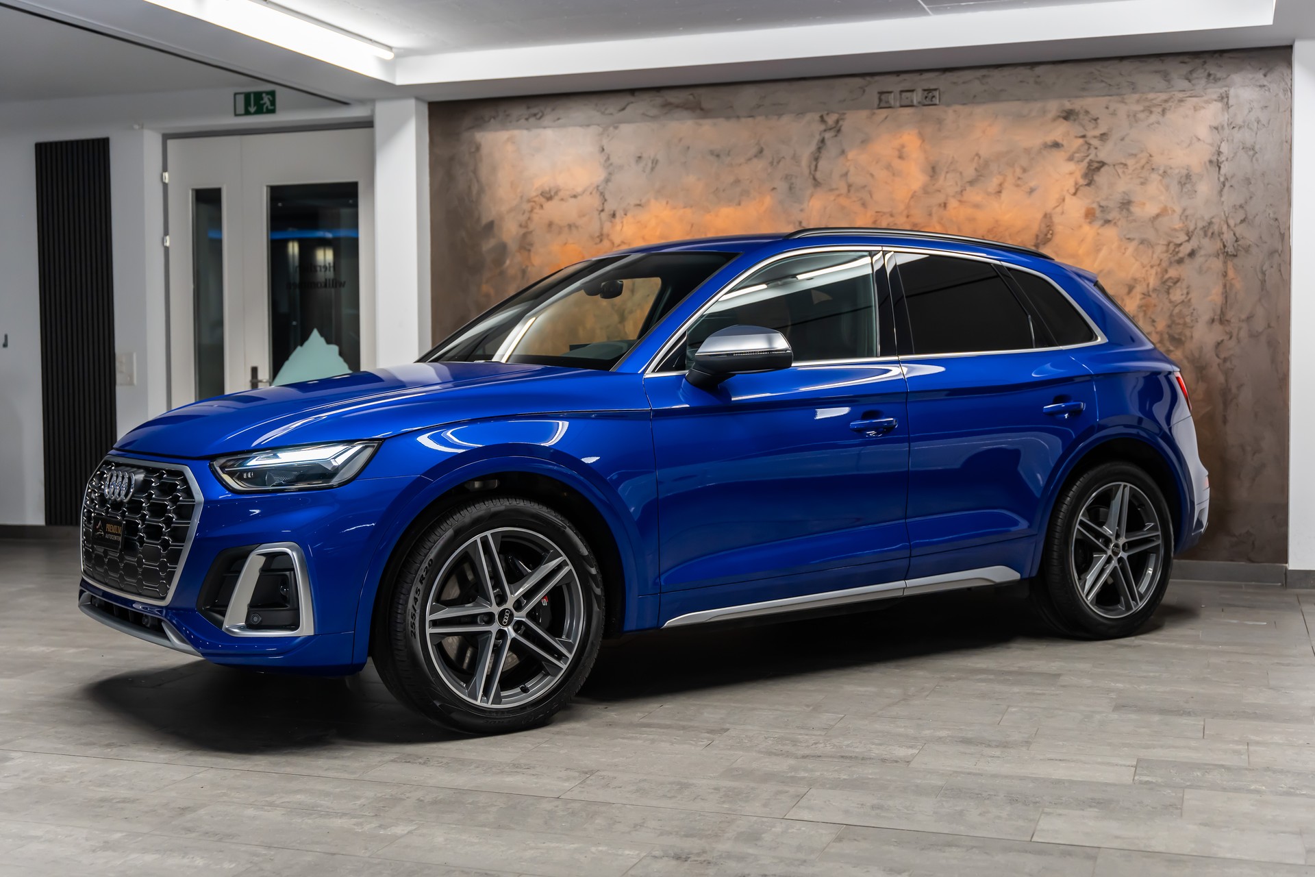 AUDI SQ5 TDI quattro tiptronic *Facelift*Matrix-LED*Fahrassist*R-Kamera*-image-2