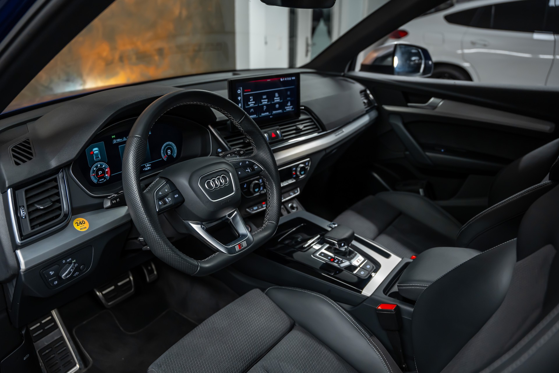 AUDI SQ5 TDI quattro tiptronic *Facelift*Matrix-LED*Fahrassist*R-Kamera*-image-12