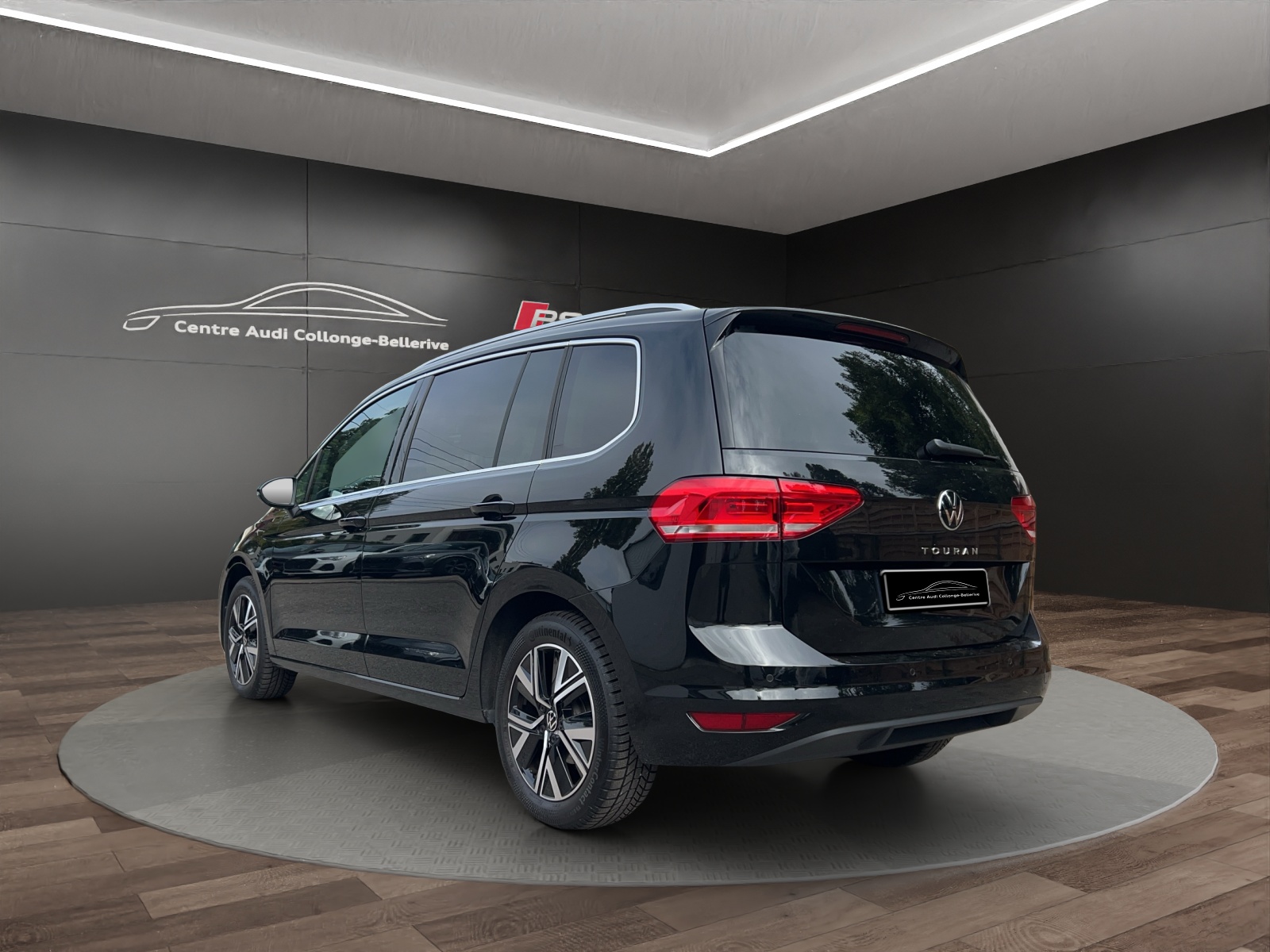 VW Touran 1.5 TSI EVO Highline DSG-image-3