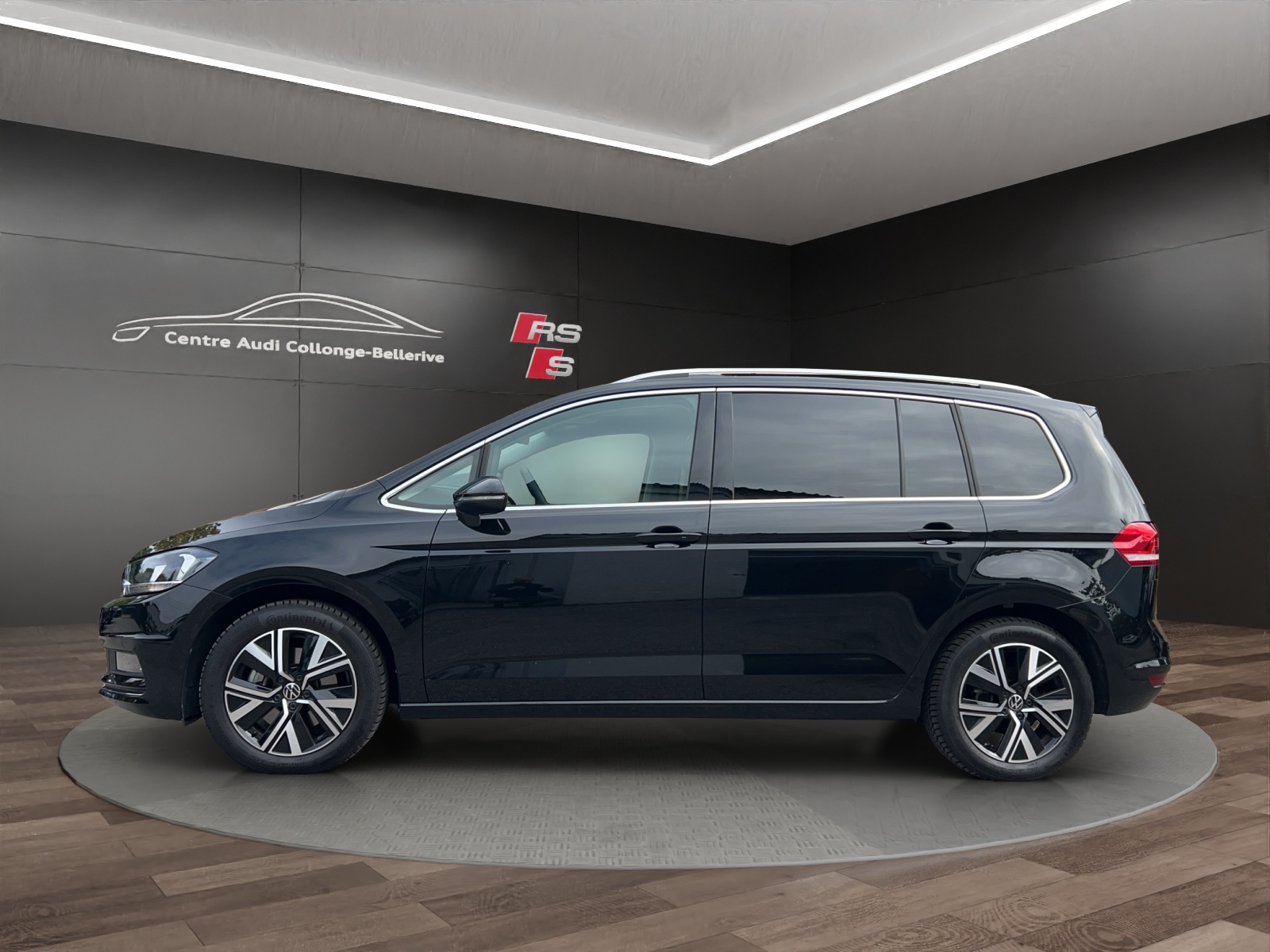 VW Touran 1.5 TSI EVO Highline DSG-image-2