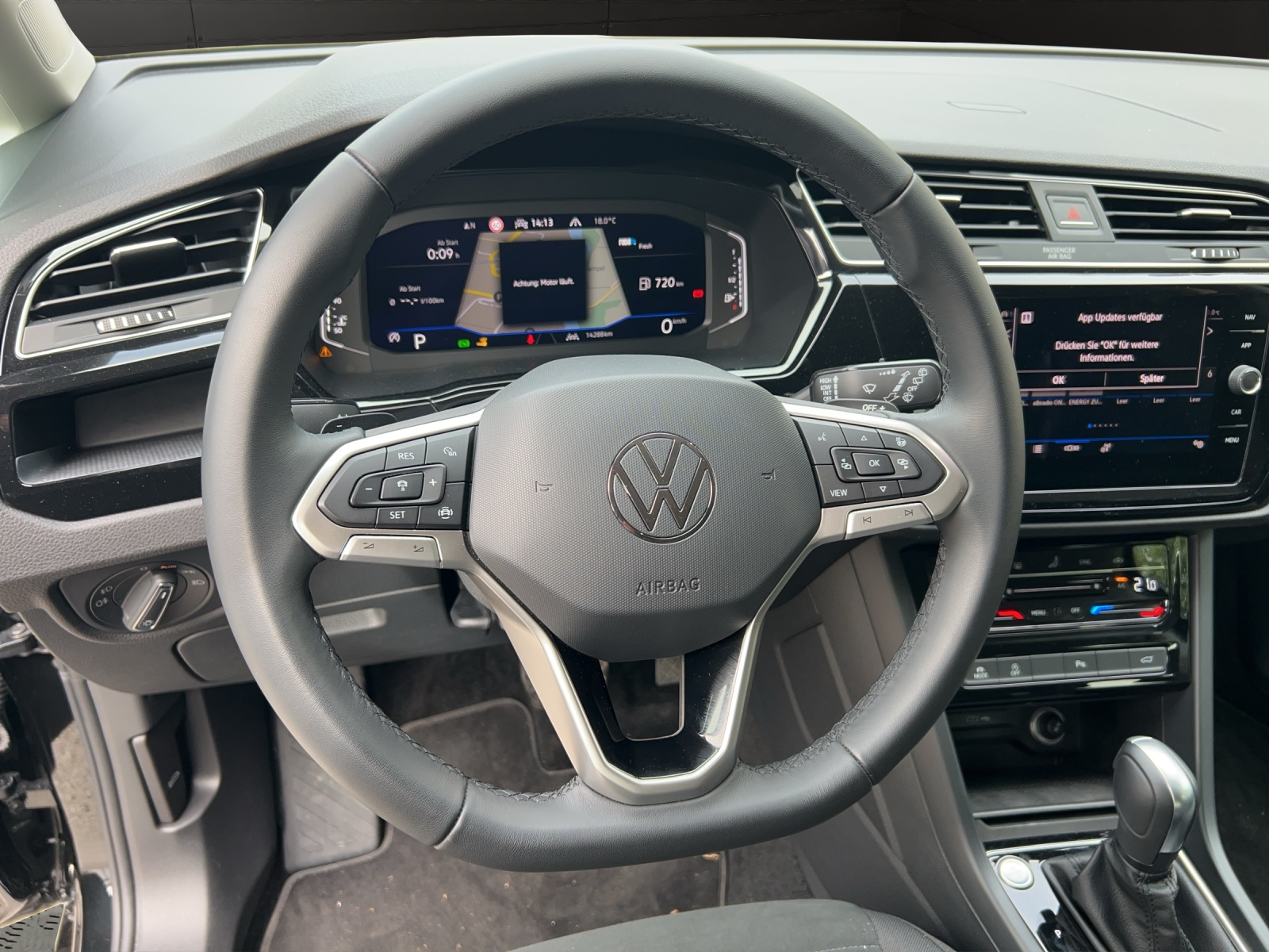 VW Touran 1.5 TSI EVO Highline DSG-image-9
