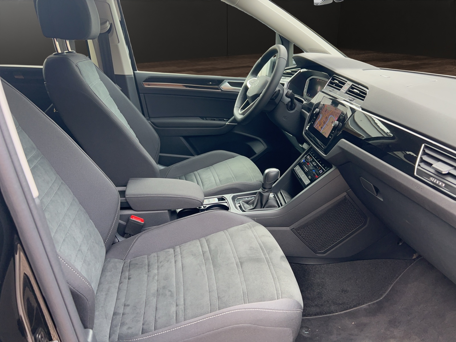 VW Touran 1.5 TSI EVO Highline DSG-image-15