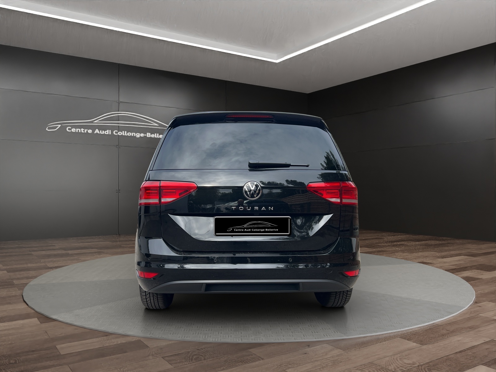 VW Touran 1.5 TSI EVO Highline DSG-image-4