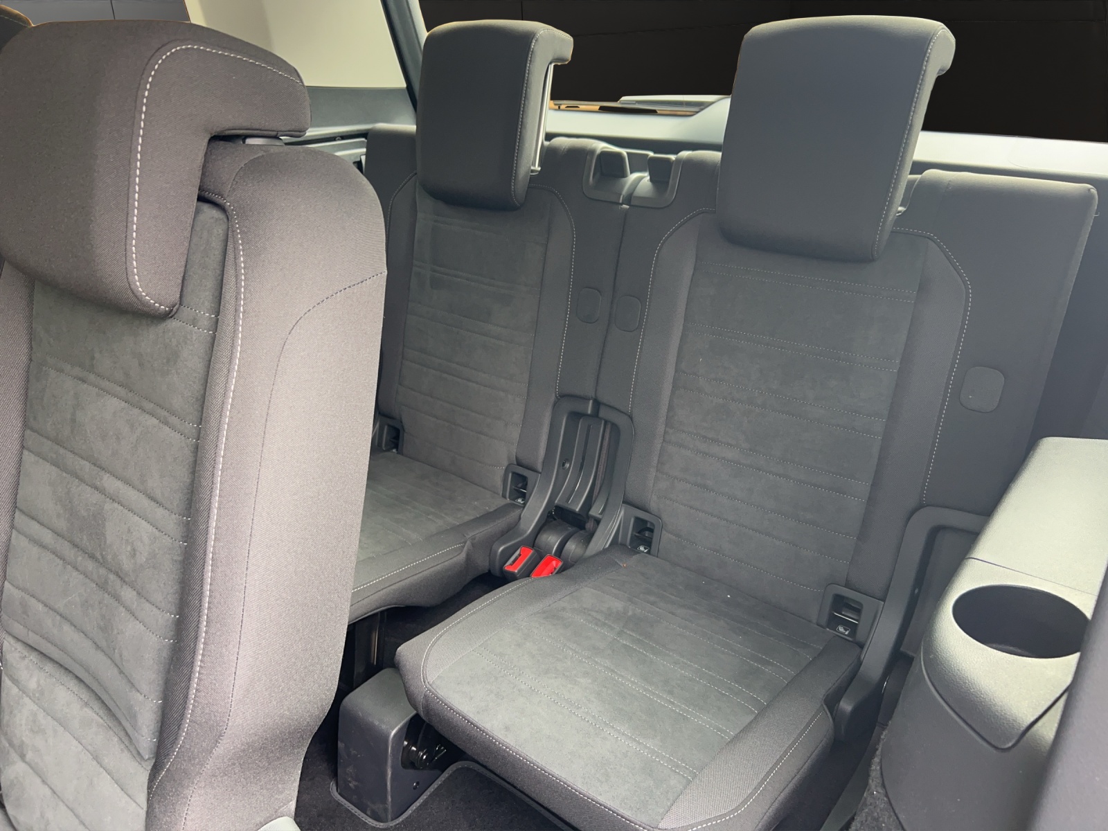 VW Touran 1.5 TSI EVO Highline DSG-image-12
