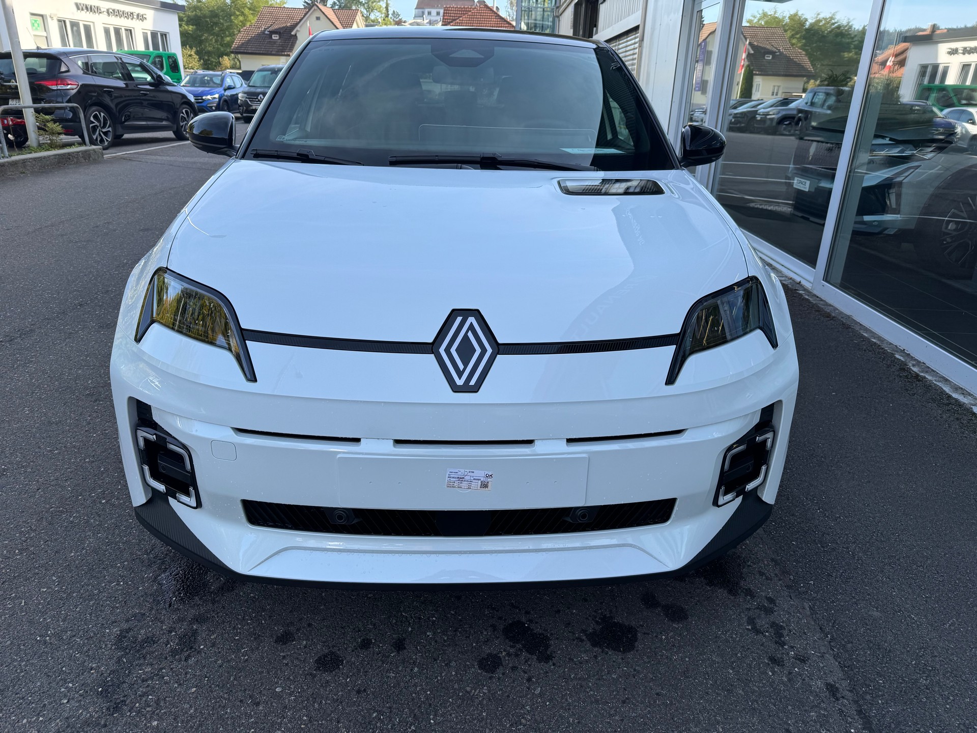 RENAULT R5 E-Tech Comfort Range 52 kWh Techno-image-2