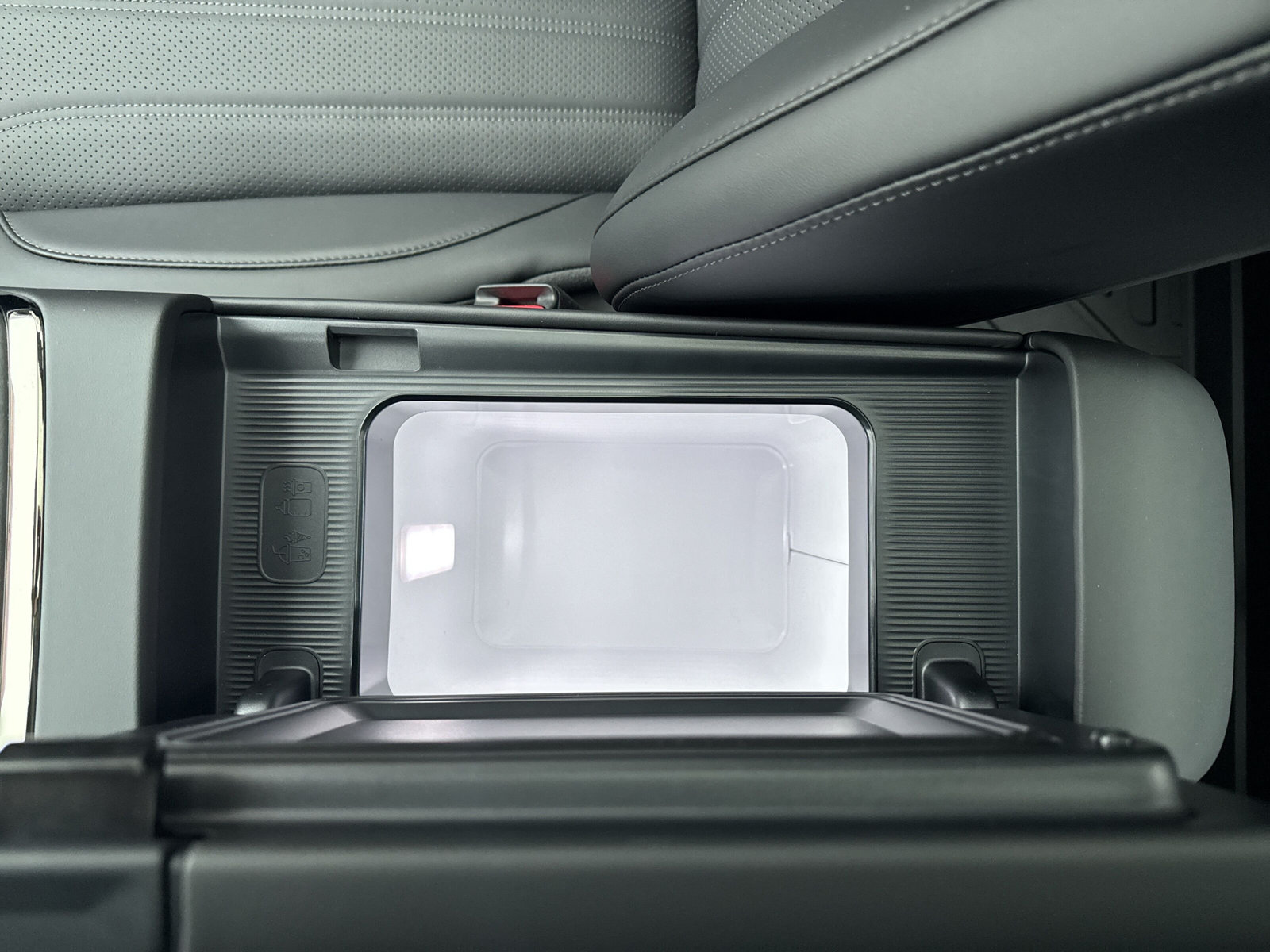 GAC AION V-image-14