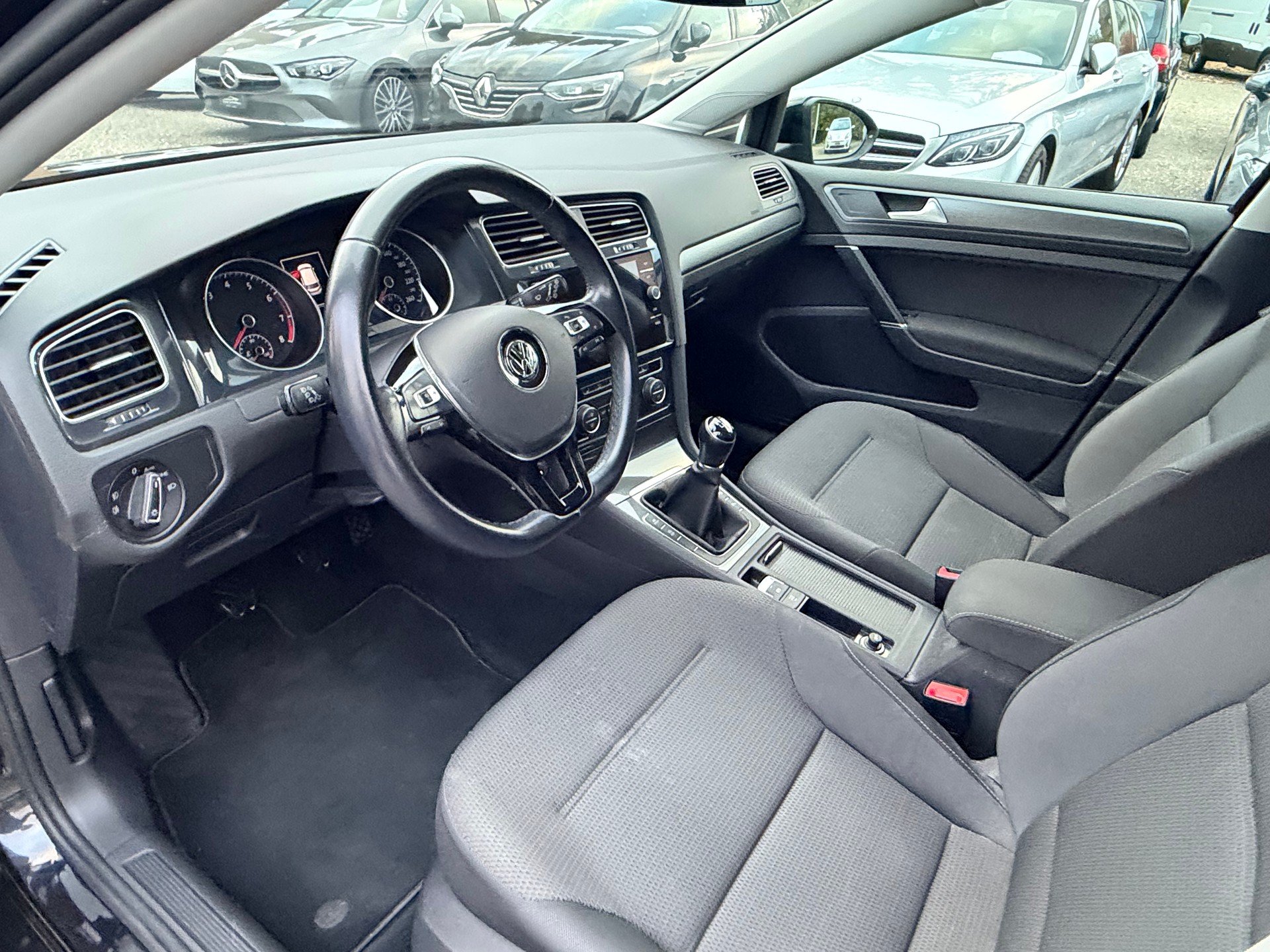 VW Golf 1.5 TSI EVO Comfortline-image-14