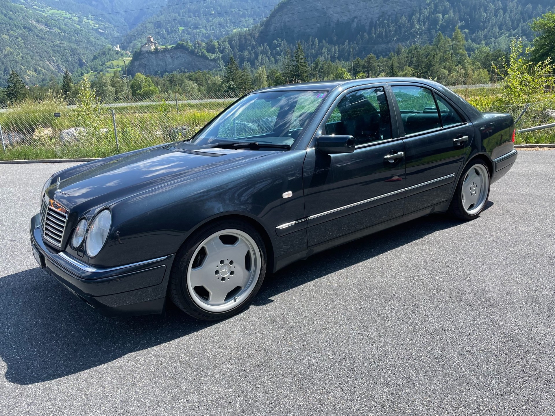 MERCEDES-BENZ E 430 Avantgarde Automatic-image-0