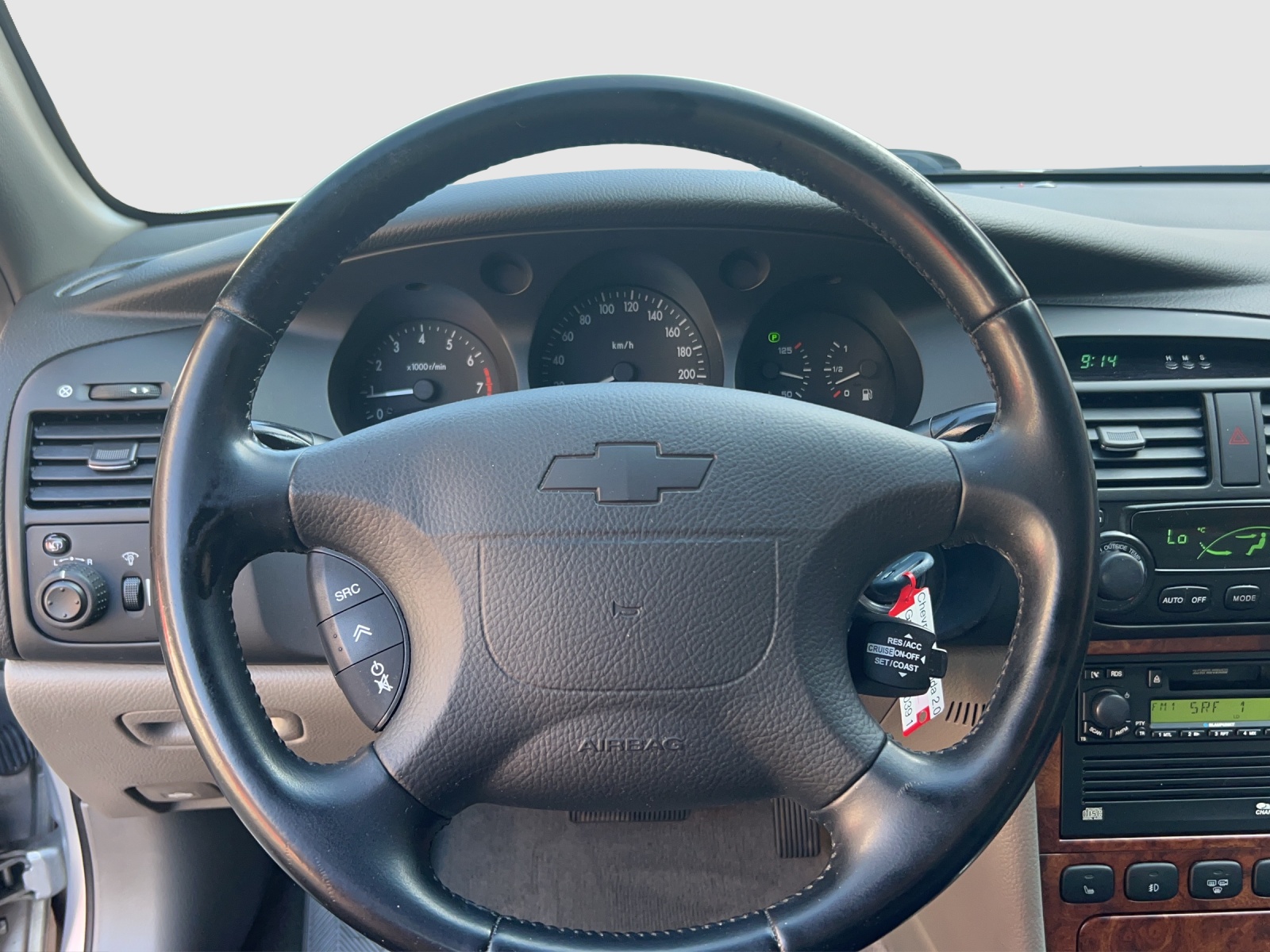 CHEVROLET Evanda 2.0 CDX-image-10