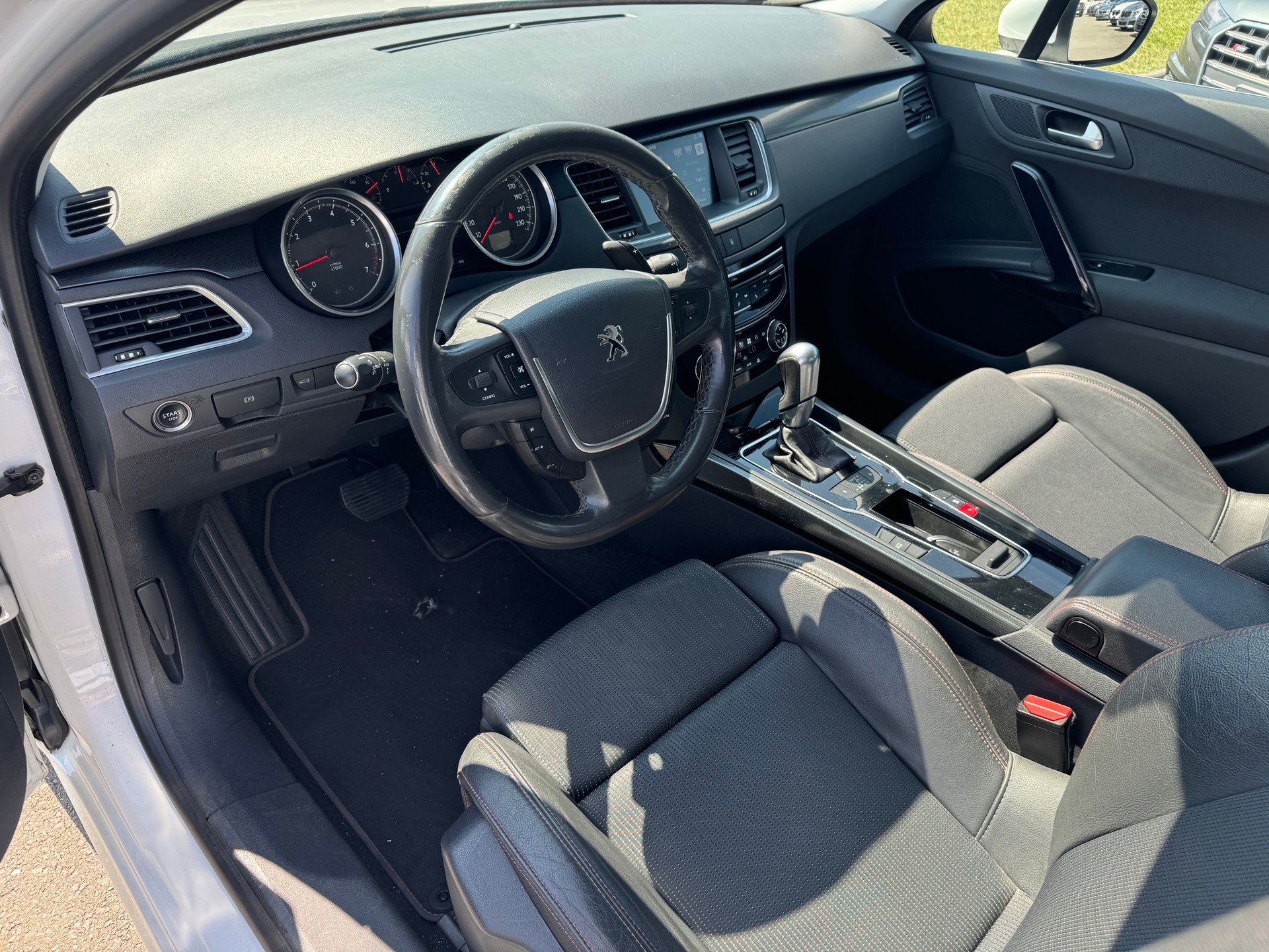 PEUGEOT 508 1.6 THP GT Line Automatic-image-9