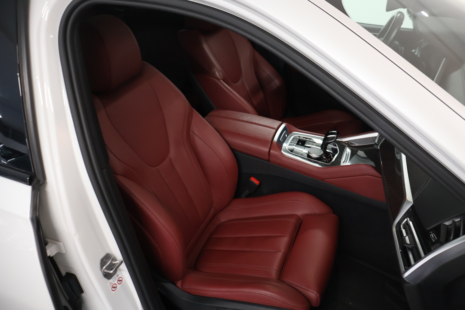 BMW X6 M50i Steptronic-image-14