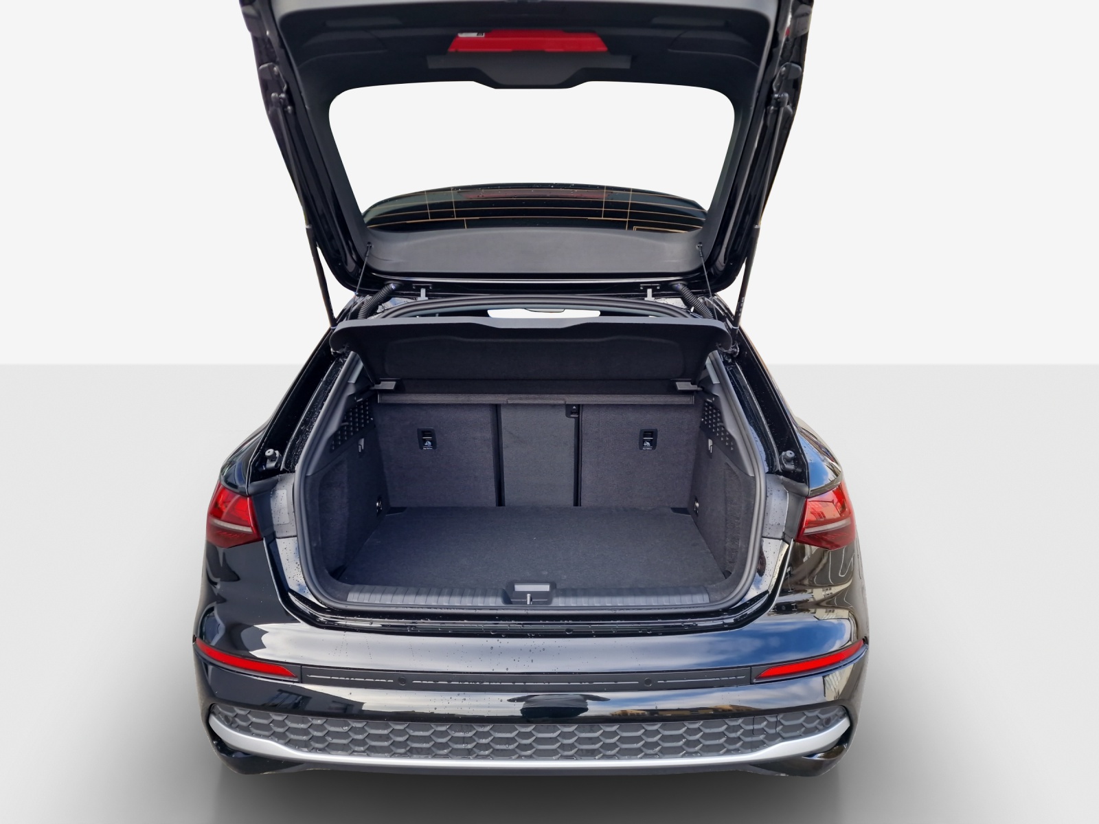 AUDI A3 Sportback 35 TFSI Attraction S-tronic-image-12
