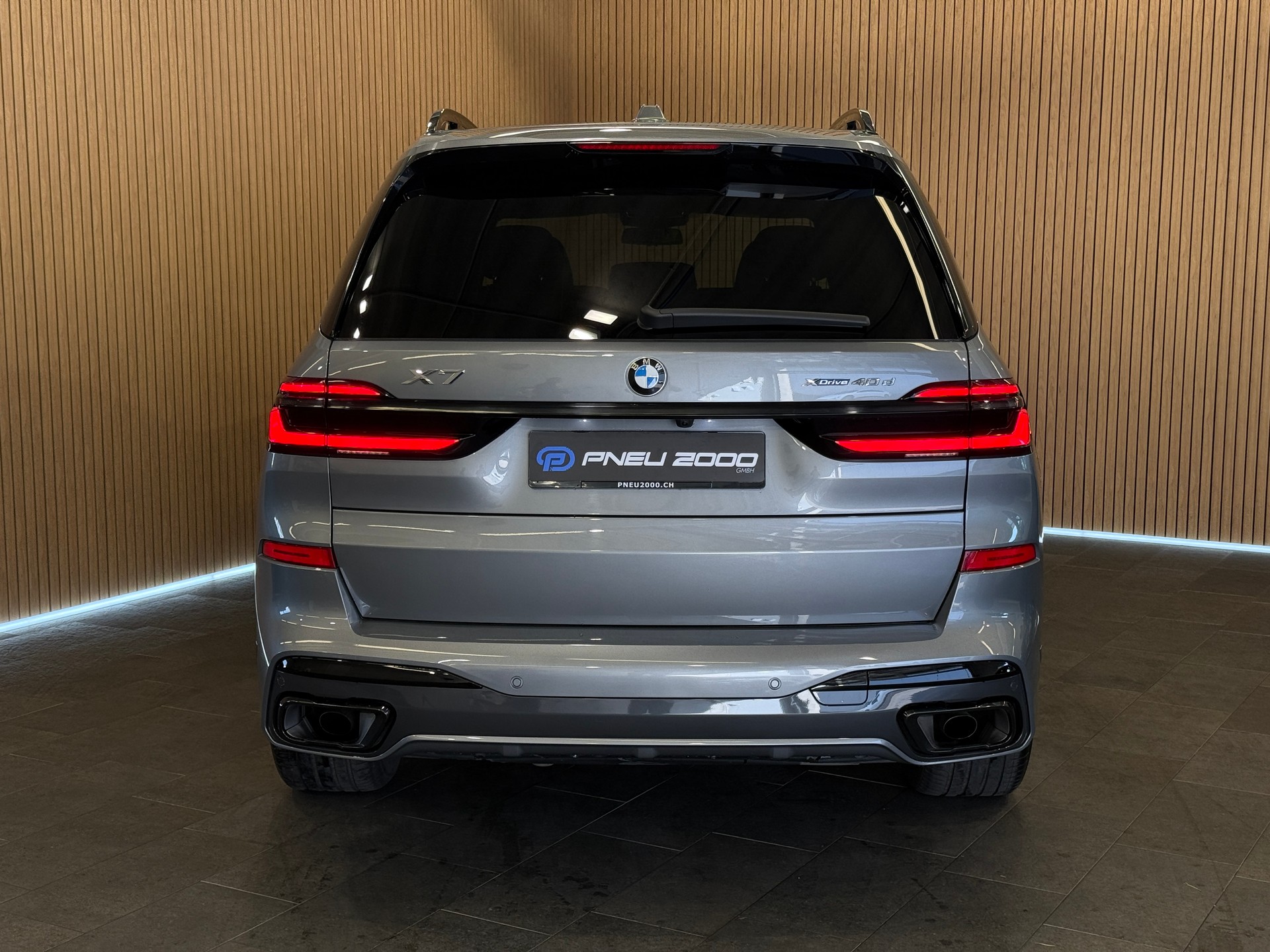 BMW X7 xDrive 48V 40d M Sport Pro Steptronic-image-4