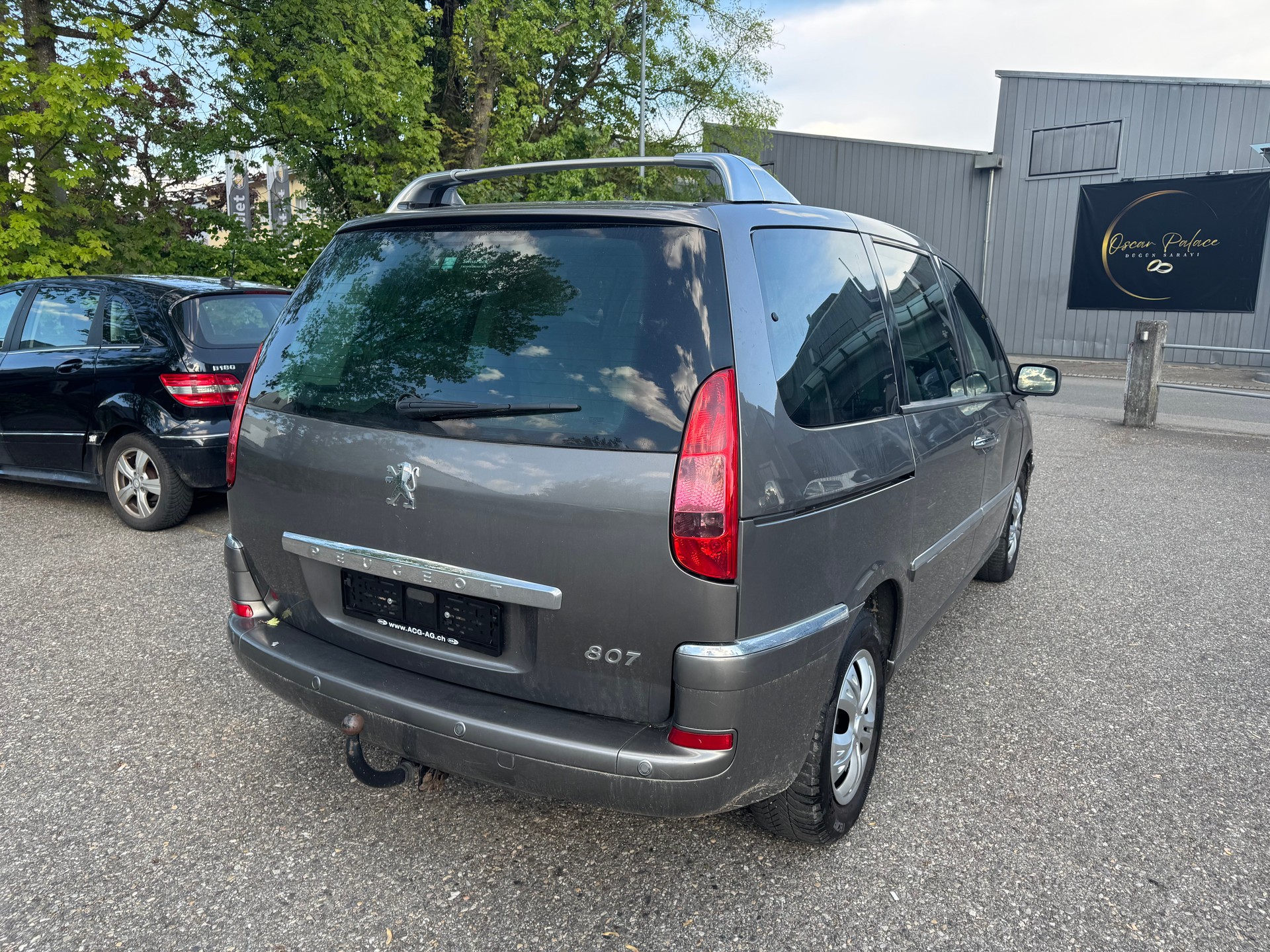 PEUGEOT 807 2.0 16V (SR) Family Automatic-image-4