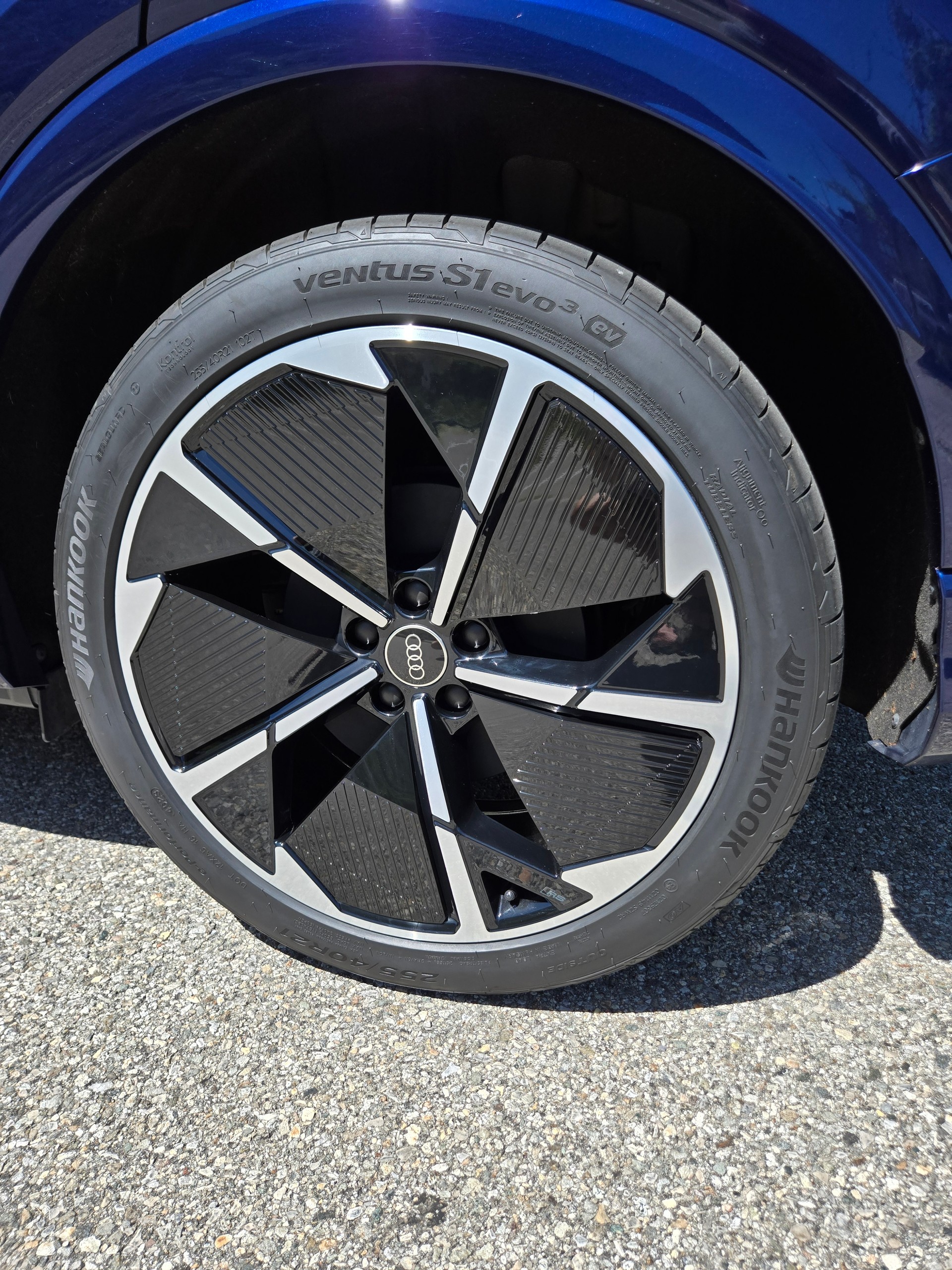AUDI Q4 Sportback e-tron 50 quattro-image-15