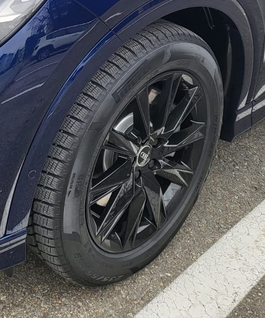 AUDI Q4 Sportback e-tron 50 quattro-image-16